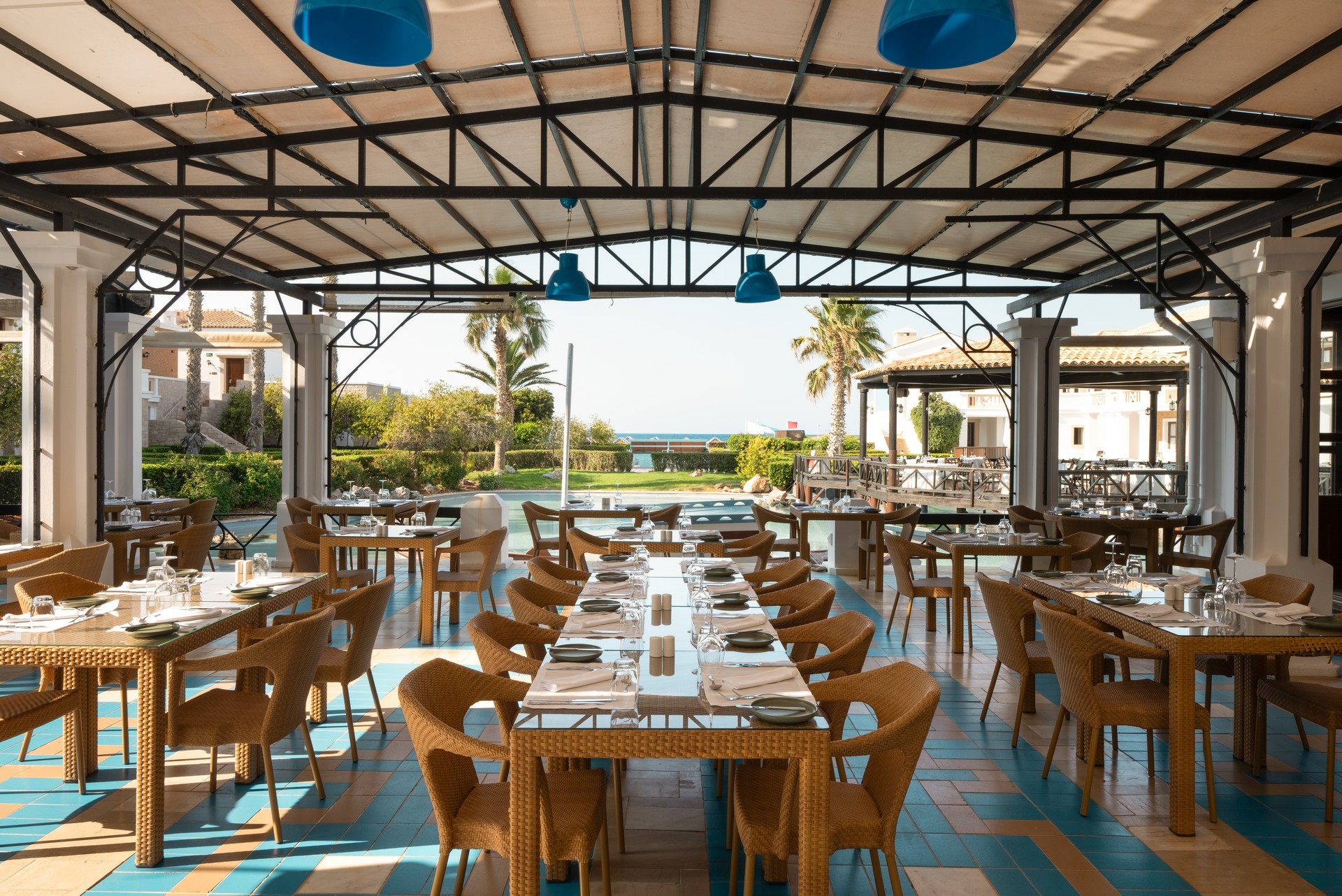 MITSIS ROYAL MARE 10