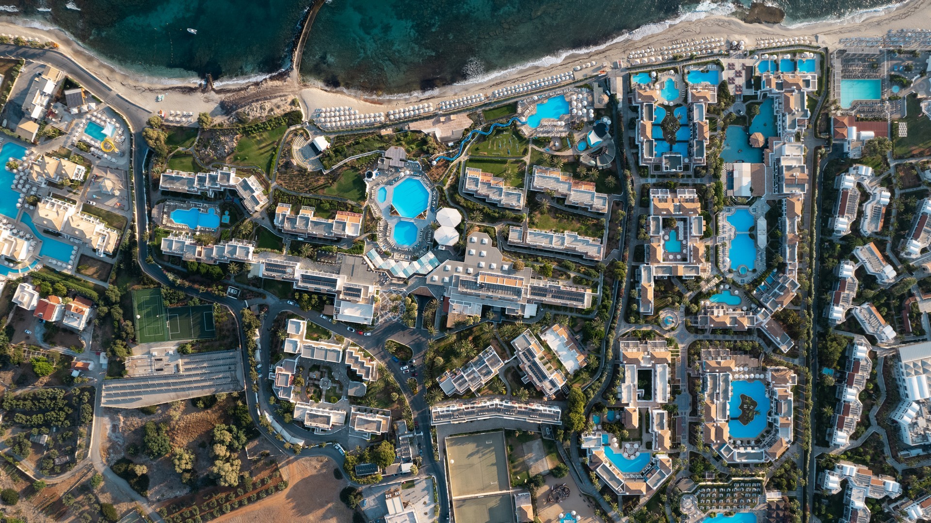 MITSIS ROYAL MARE 38