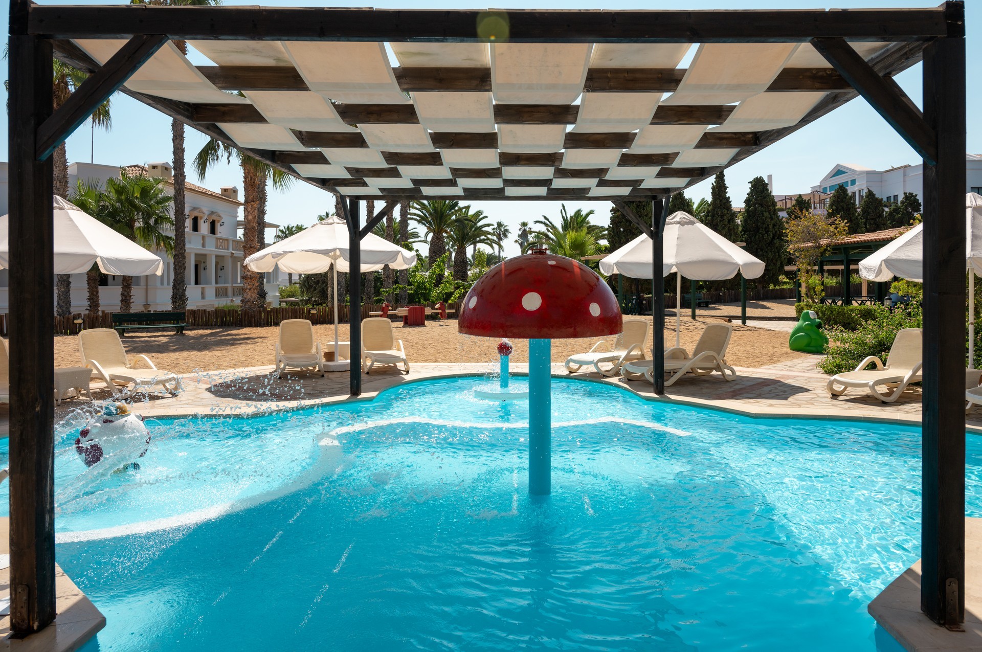 MITSIS ROYAL MARE 27