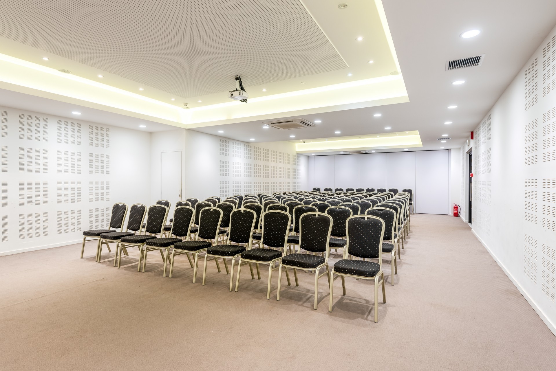 Annabelle Beach Resort 34