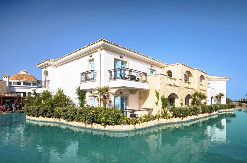 MITSIS SELECTION LAGUNA 20