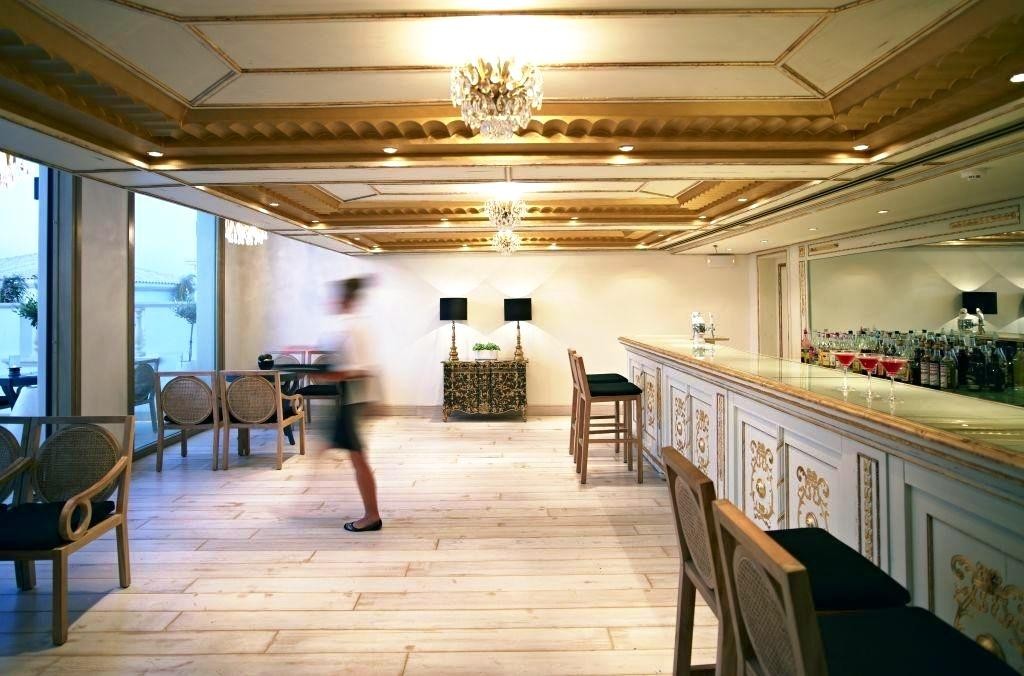 MITSIS SELECTION LAGUNA 18