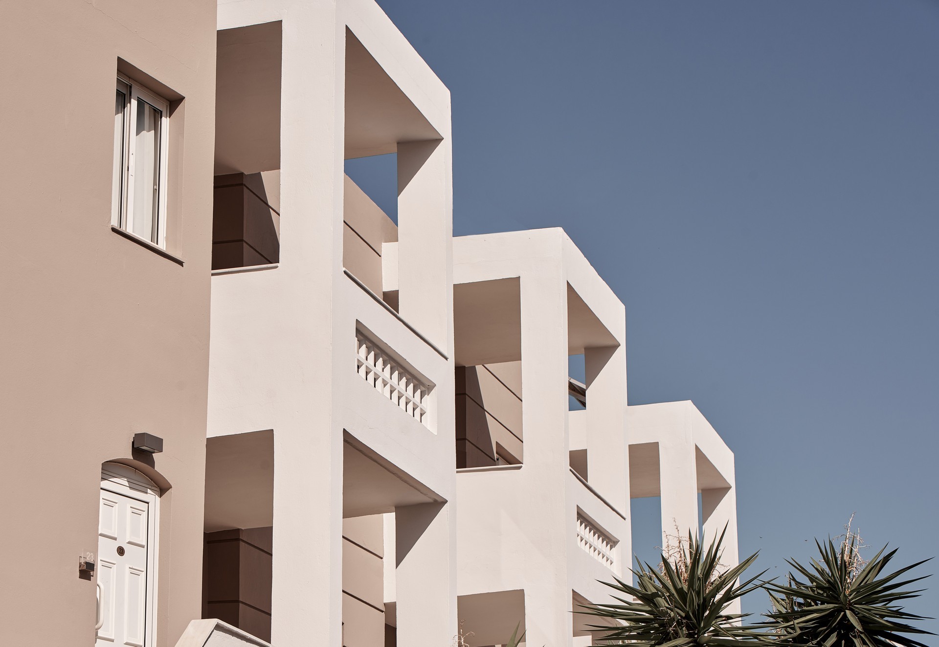 Troulis Apartments 12