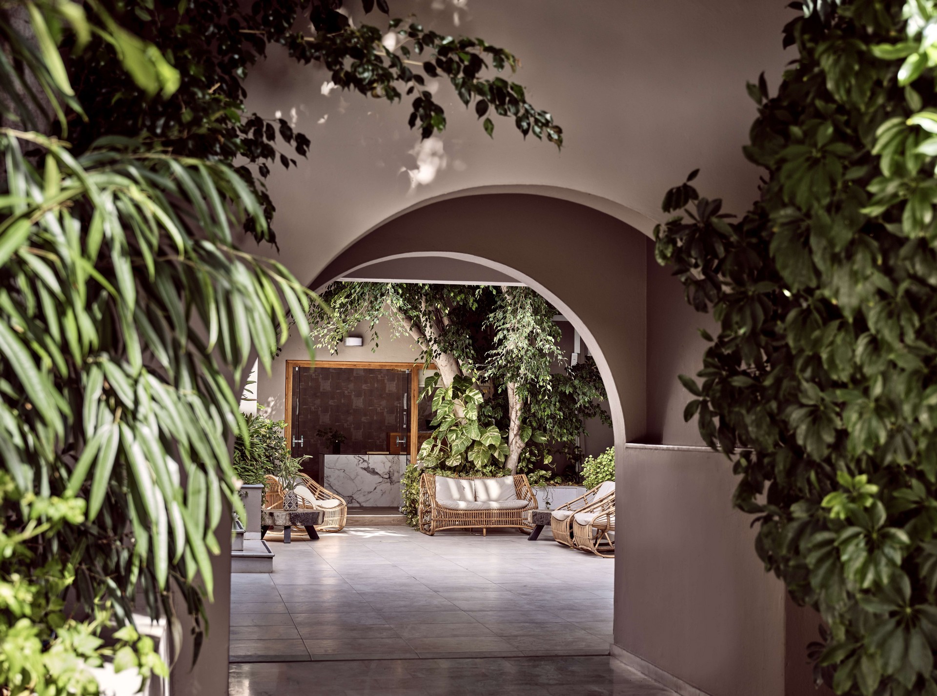 Troulis Apartments 17