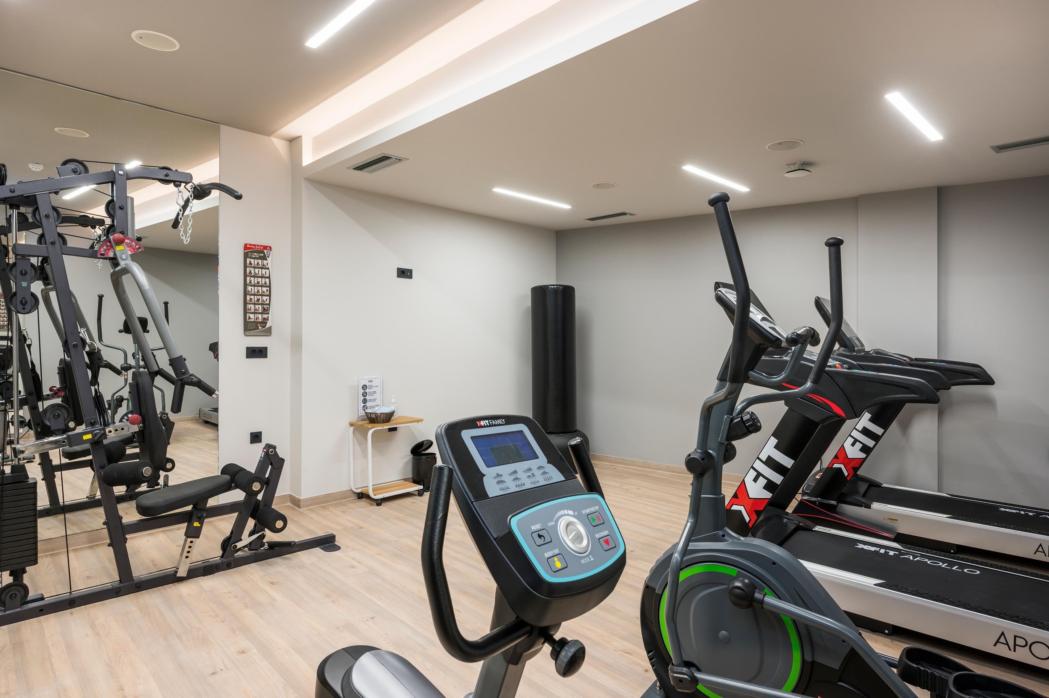 HYPERION CITY HOTEL 12