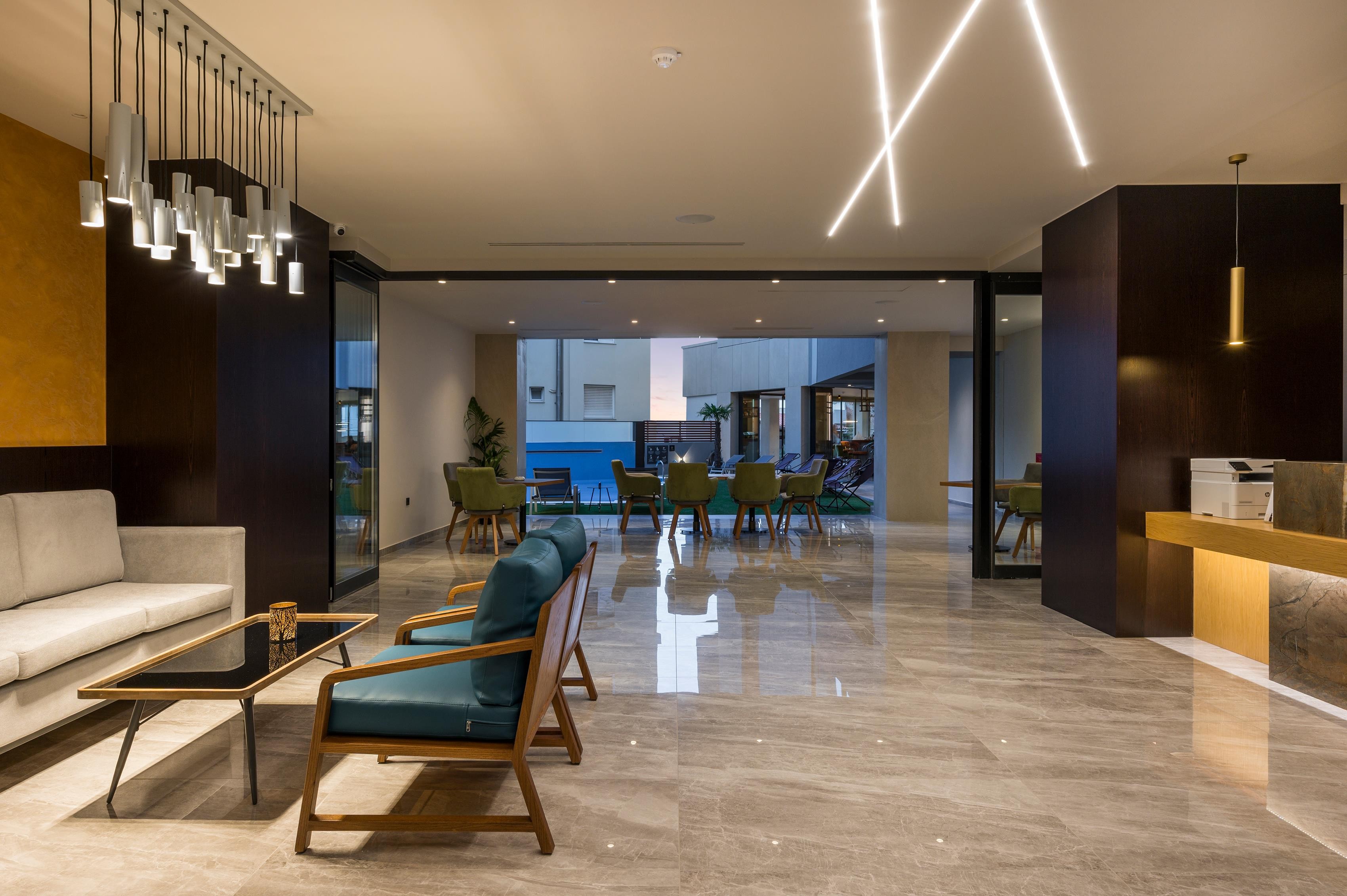 HYPERION CITY HOTEL 16