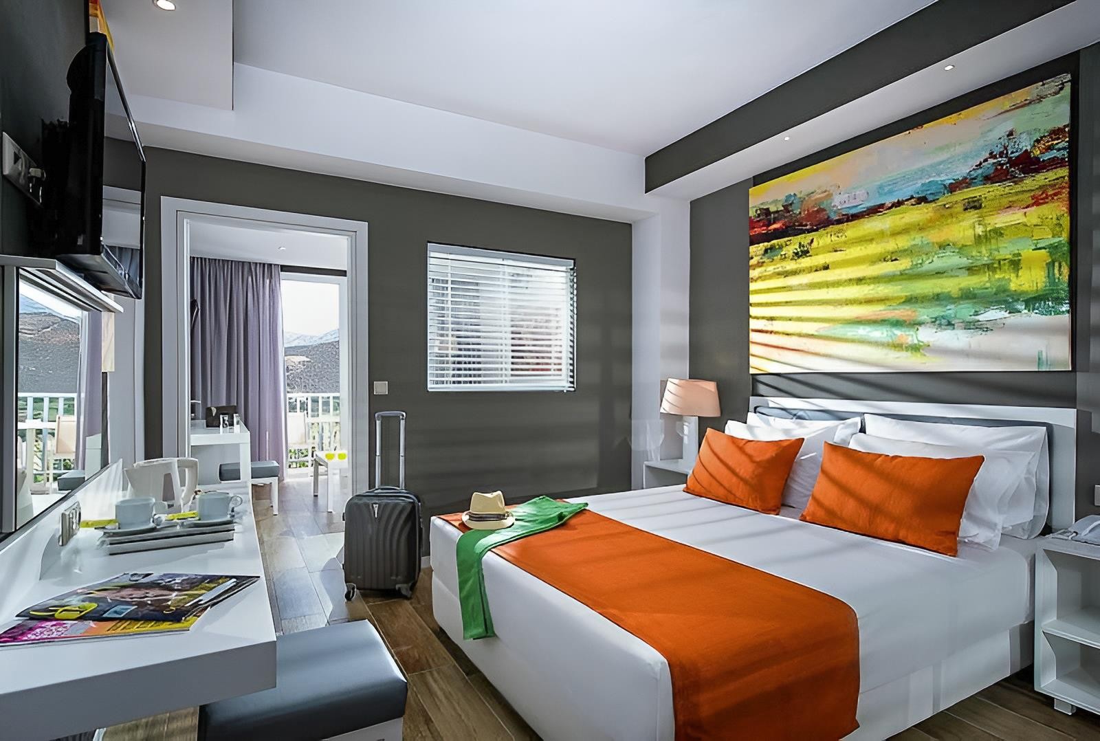 Fodele Beach & Waterpark Holiday Resort 20