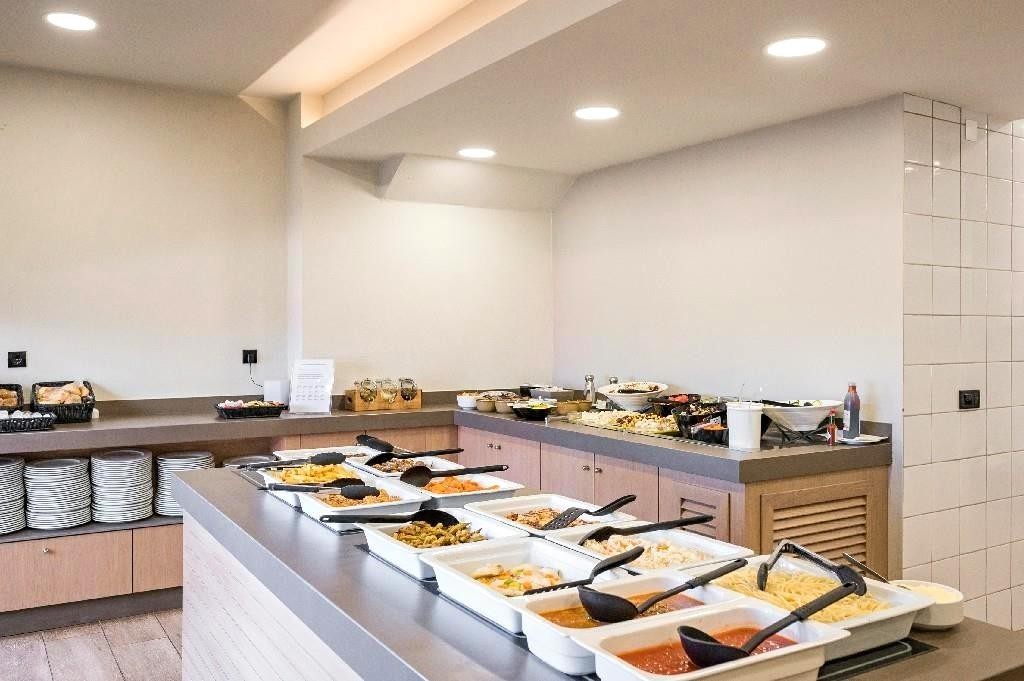 Mare Blue & Suites 10