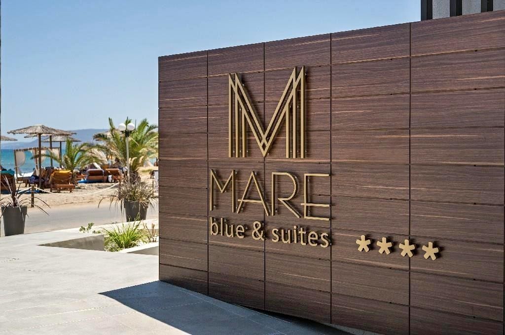 Mare Blue & Suites 13