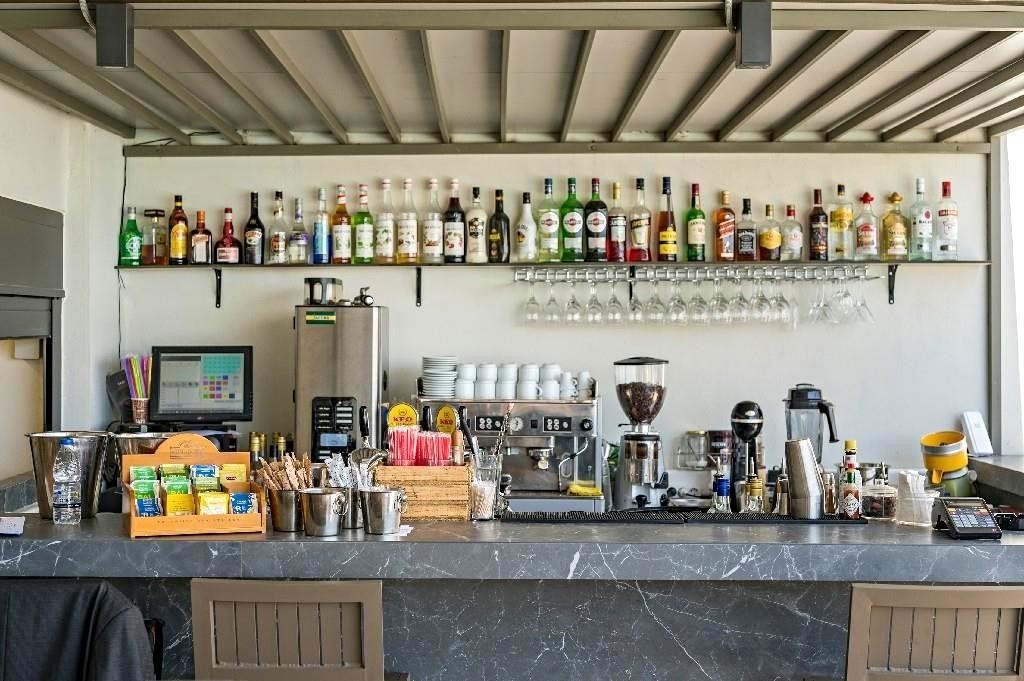 Mare Blue & Suites 11