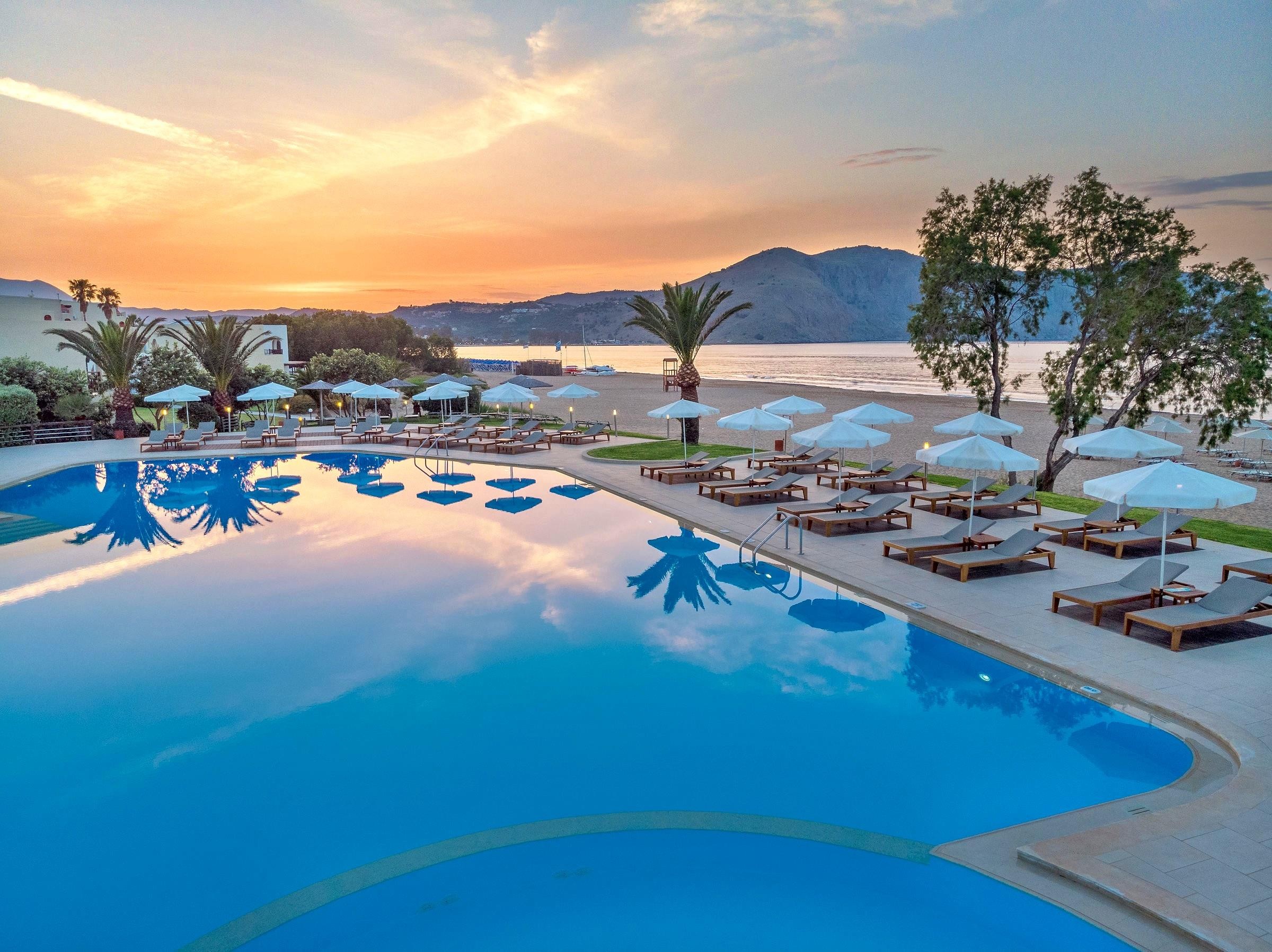 Pilot Beach Resort 32