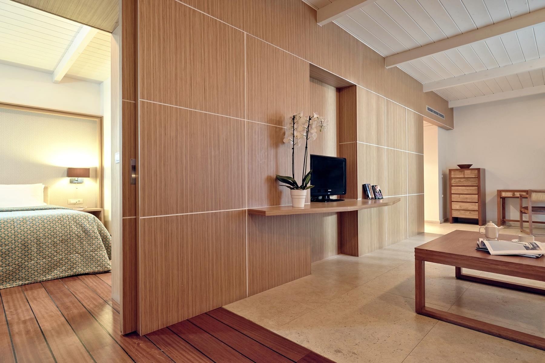 Pilot Beach Resort 17