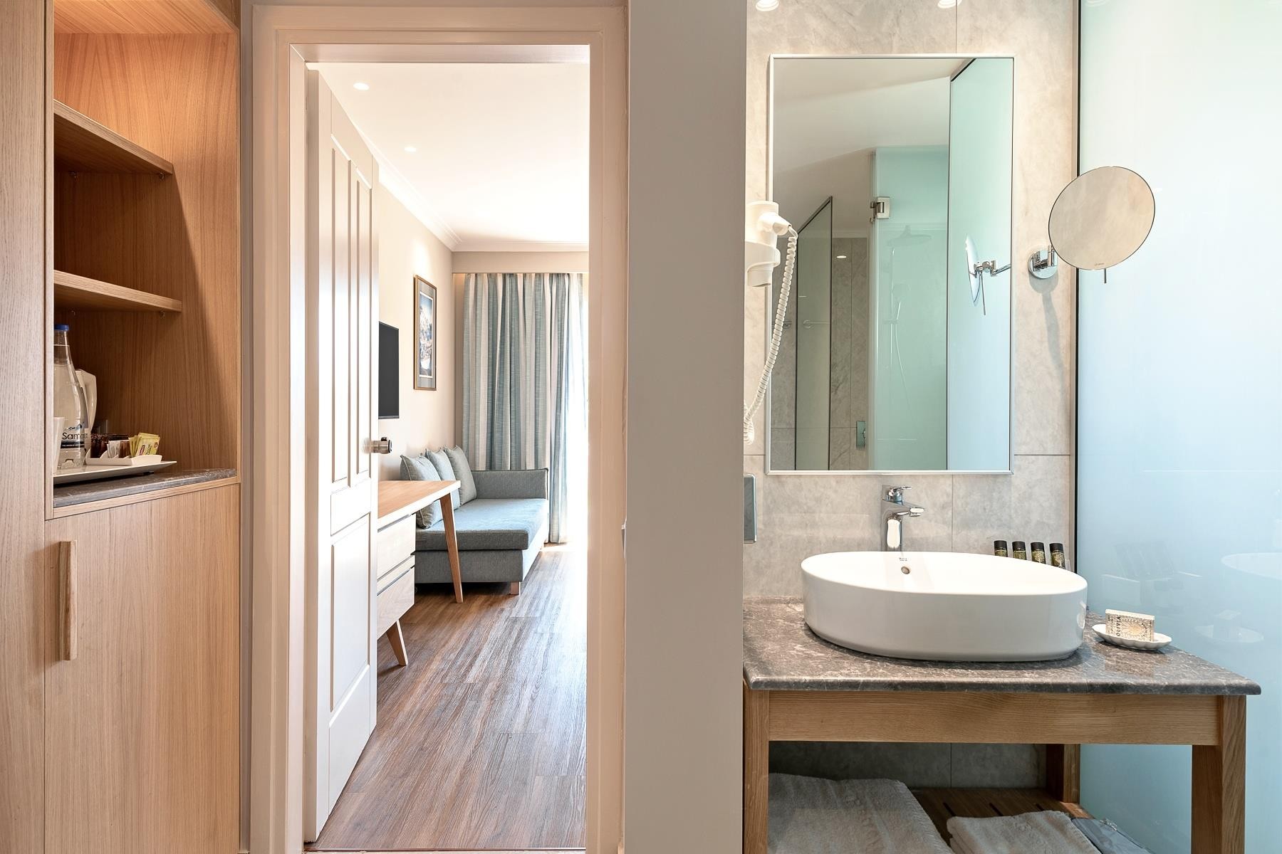 Pilot Beach Resort 7