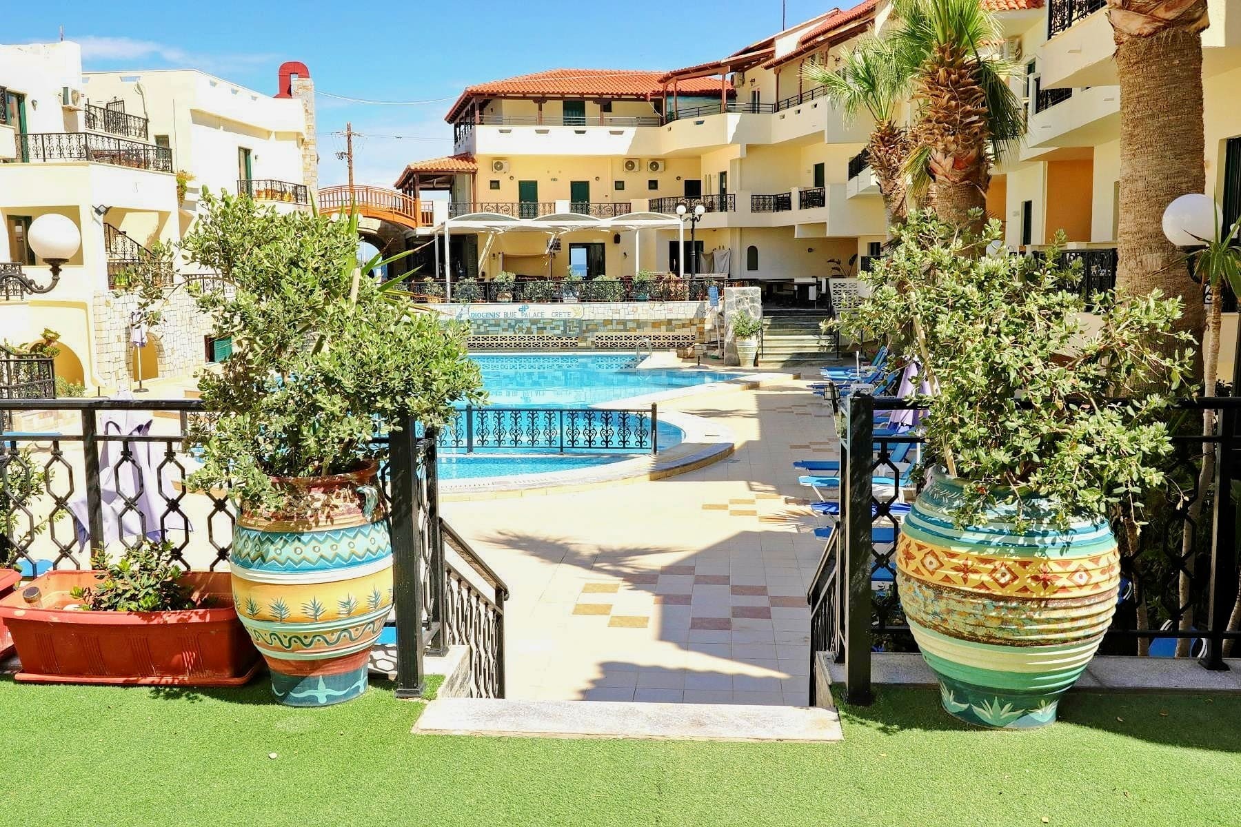 Diogenis Blue Palace 19