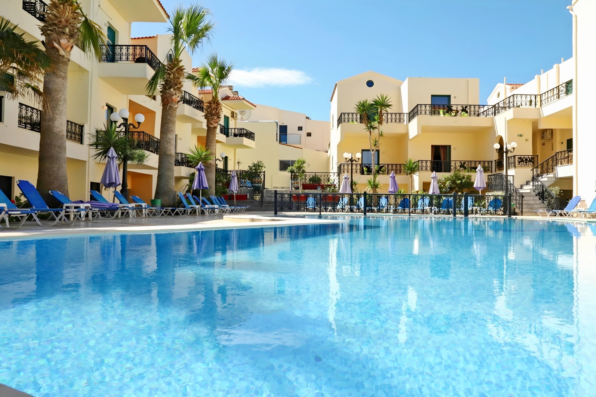 Diogenis Blue Palace 22