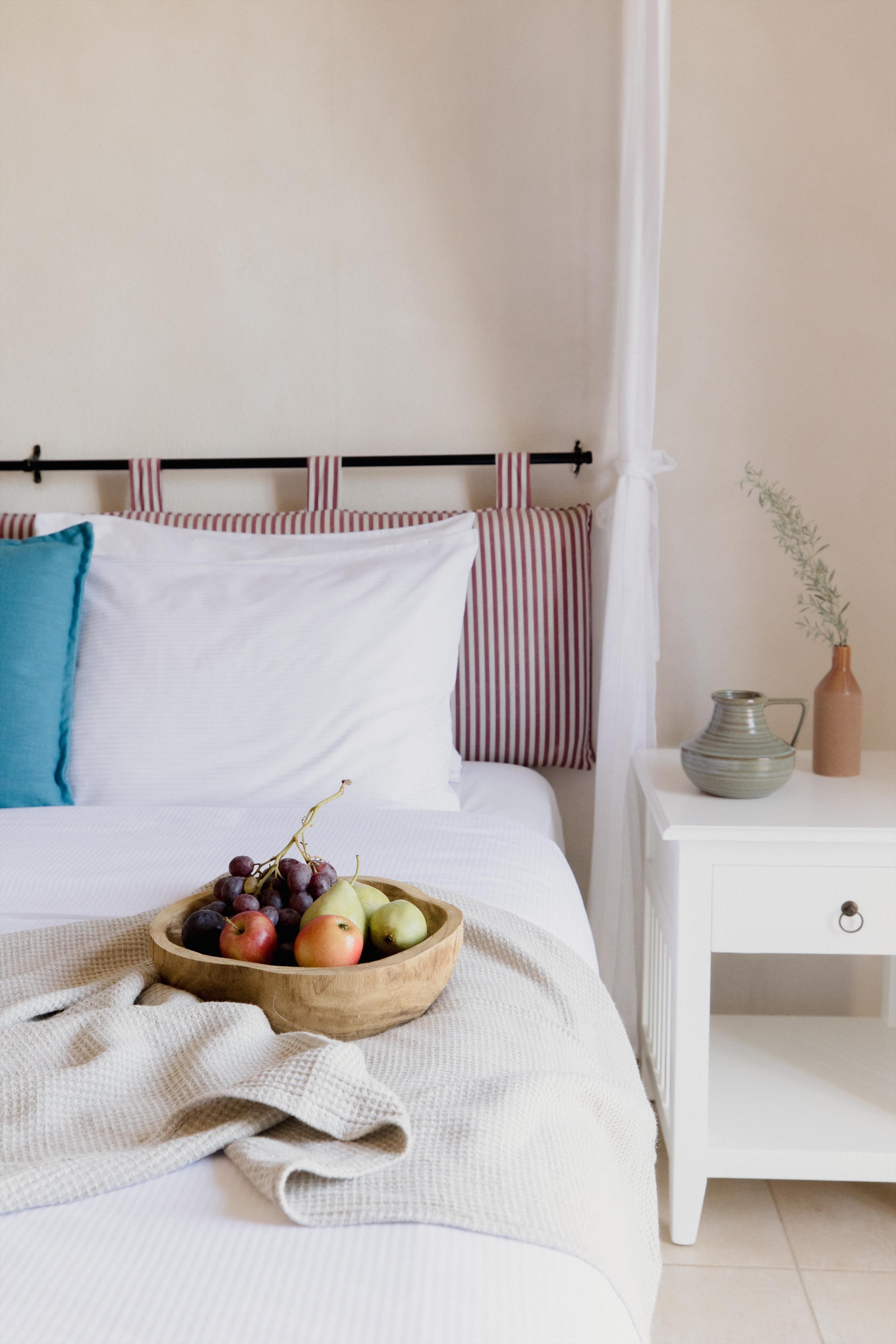 Village Heights Resort 9