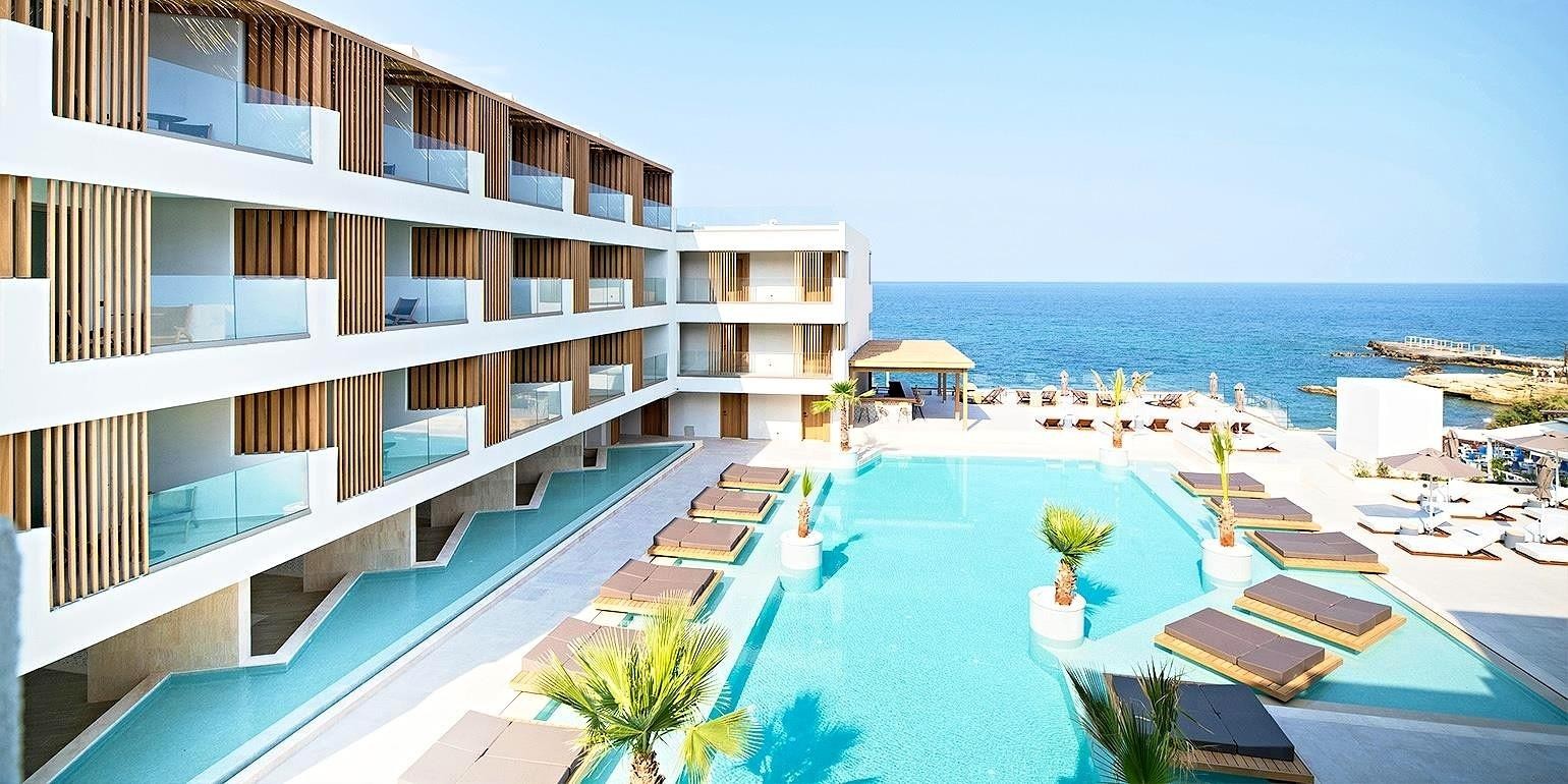 Akasha Beach Hotel and Spa 6