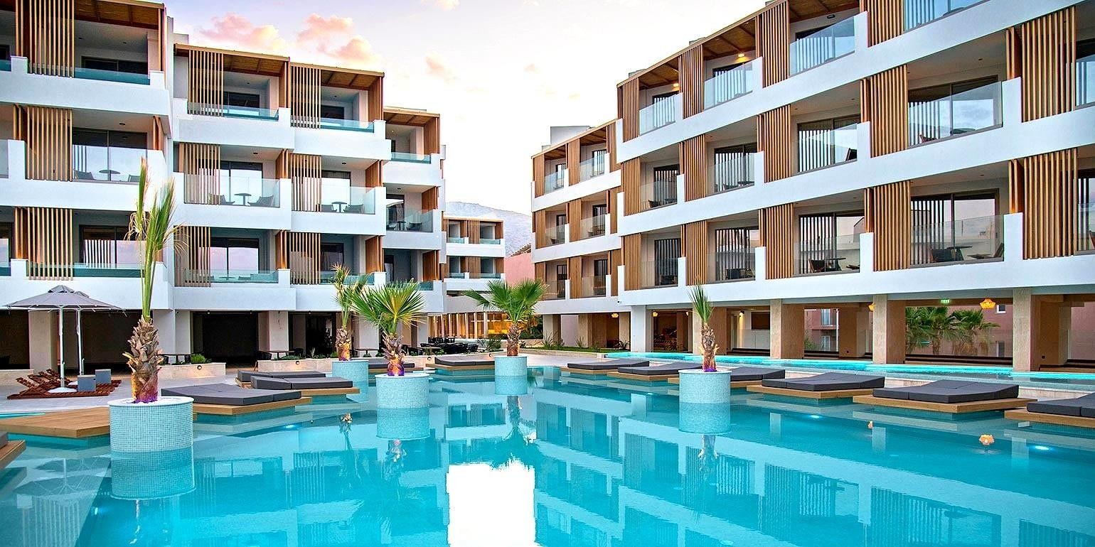 Akasha Beach Hotel and Spa 7