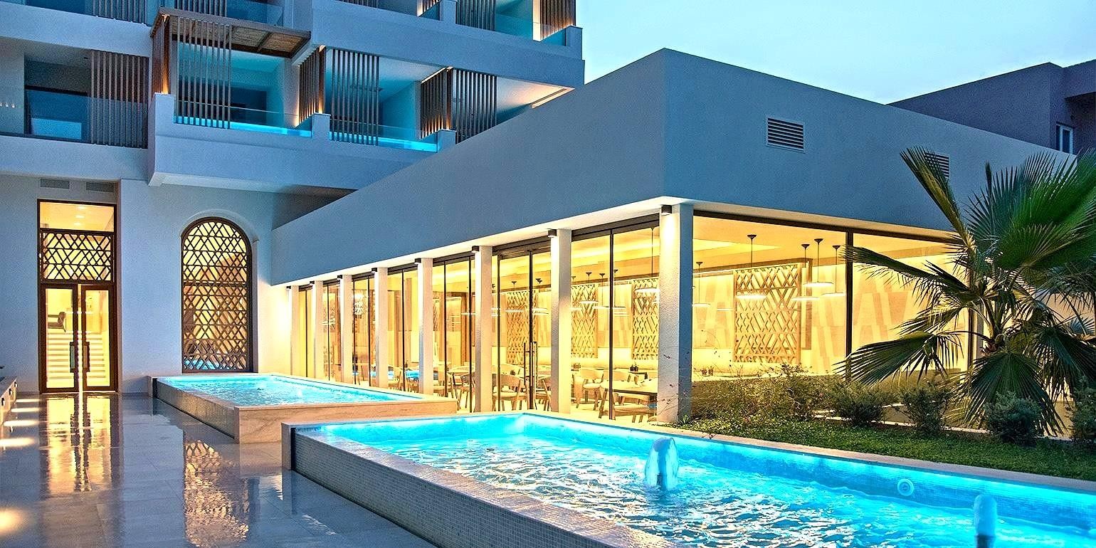 Akasha Beach Hotel and Spa 19