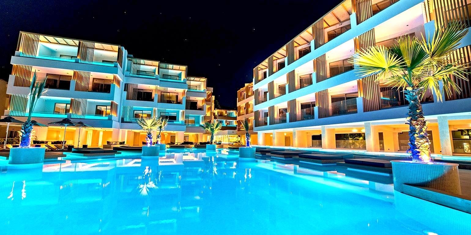 Akasha Beach Hotel and Spa 8