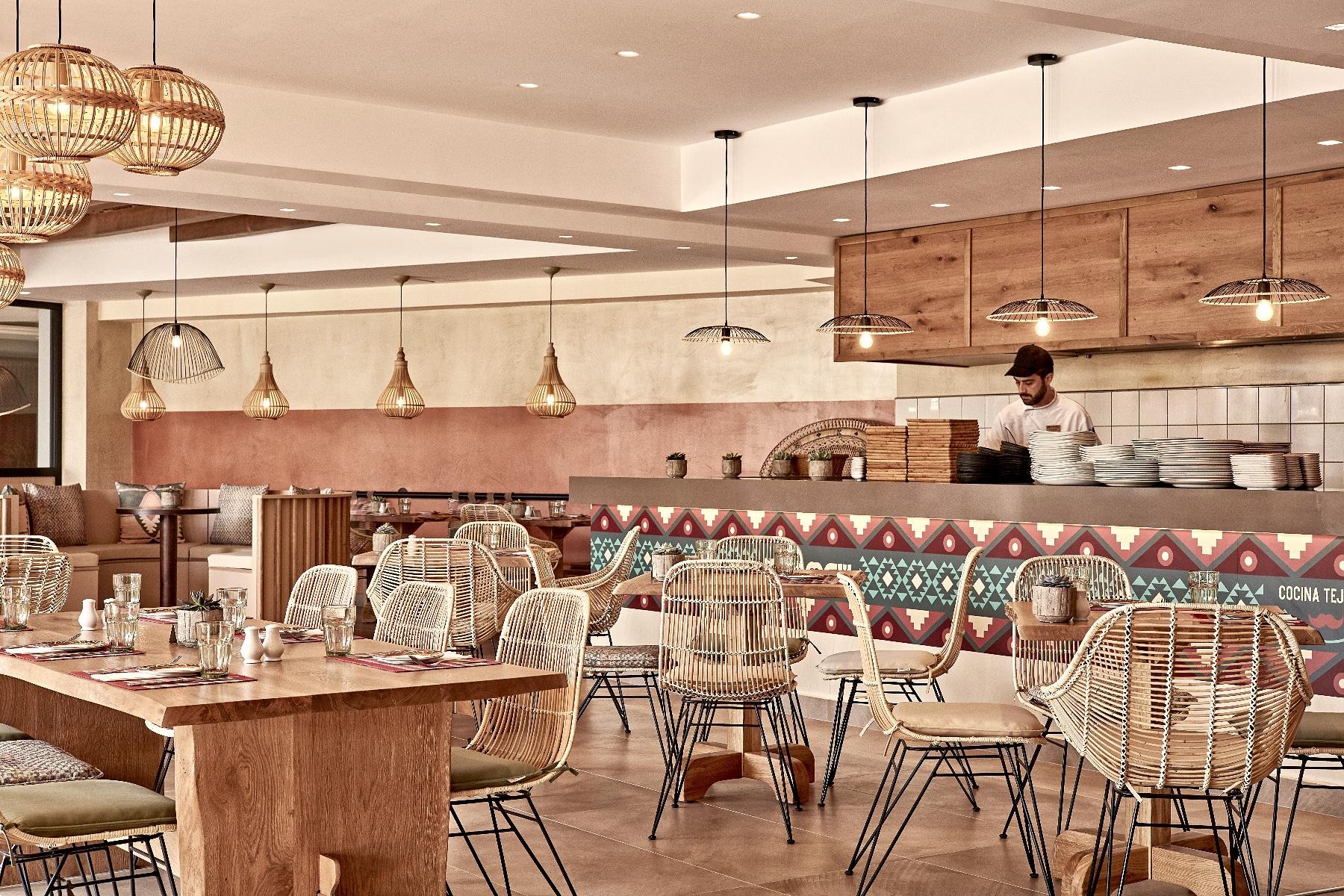 Atlantica Caldera Palace 12