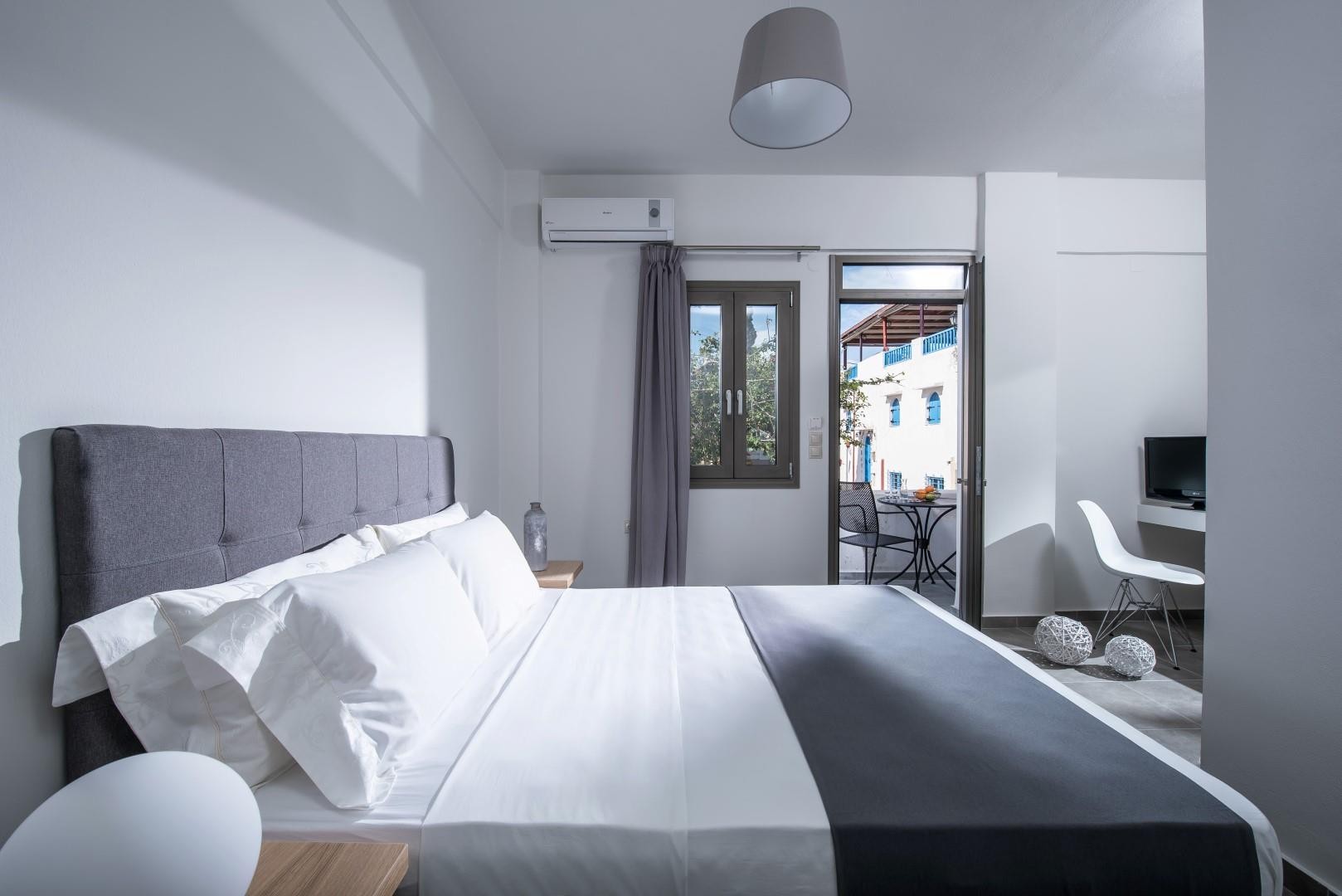 Casa Bianca by Checkin