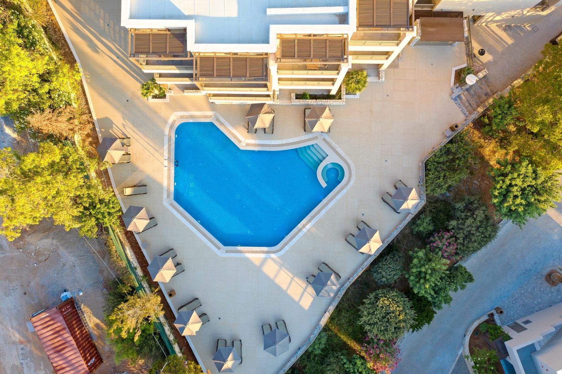 Nana Golden Beach 12