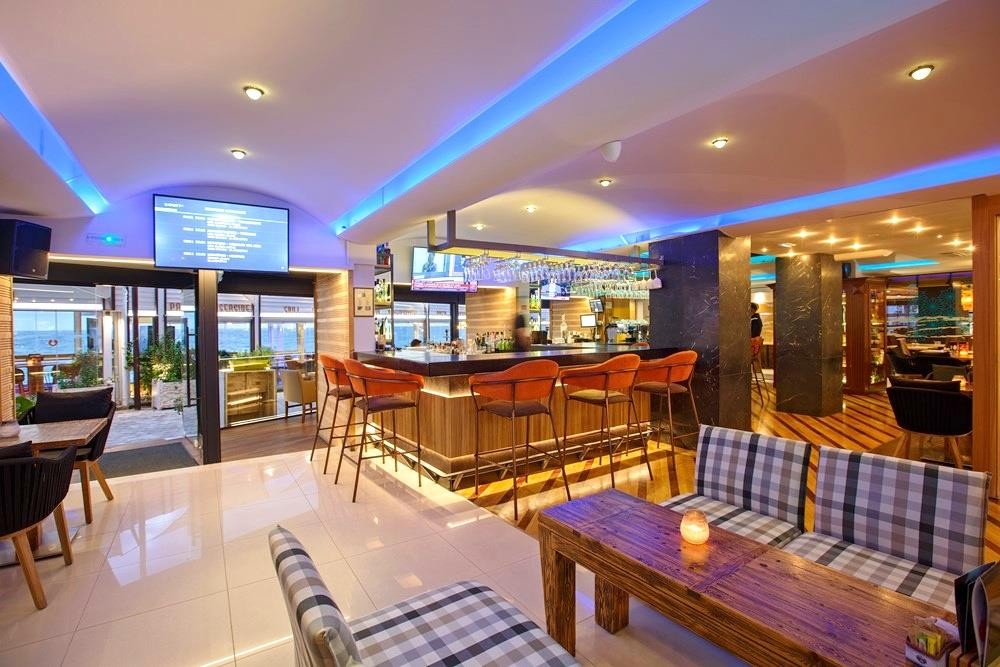 Palmera Beach Hotel & Spa 19