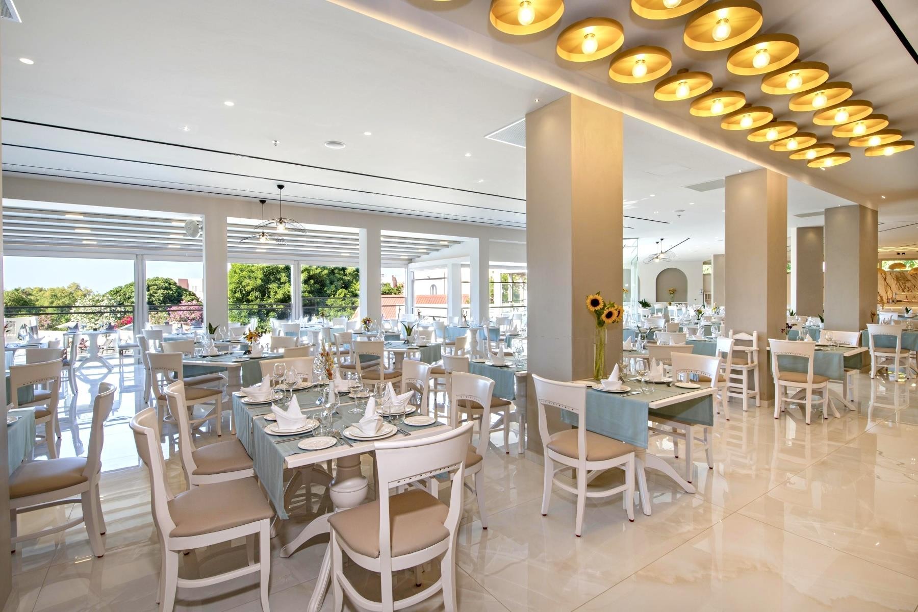 Vantaris Luxury Beach Resort 15