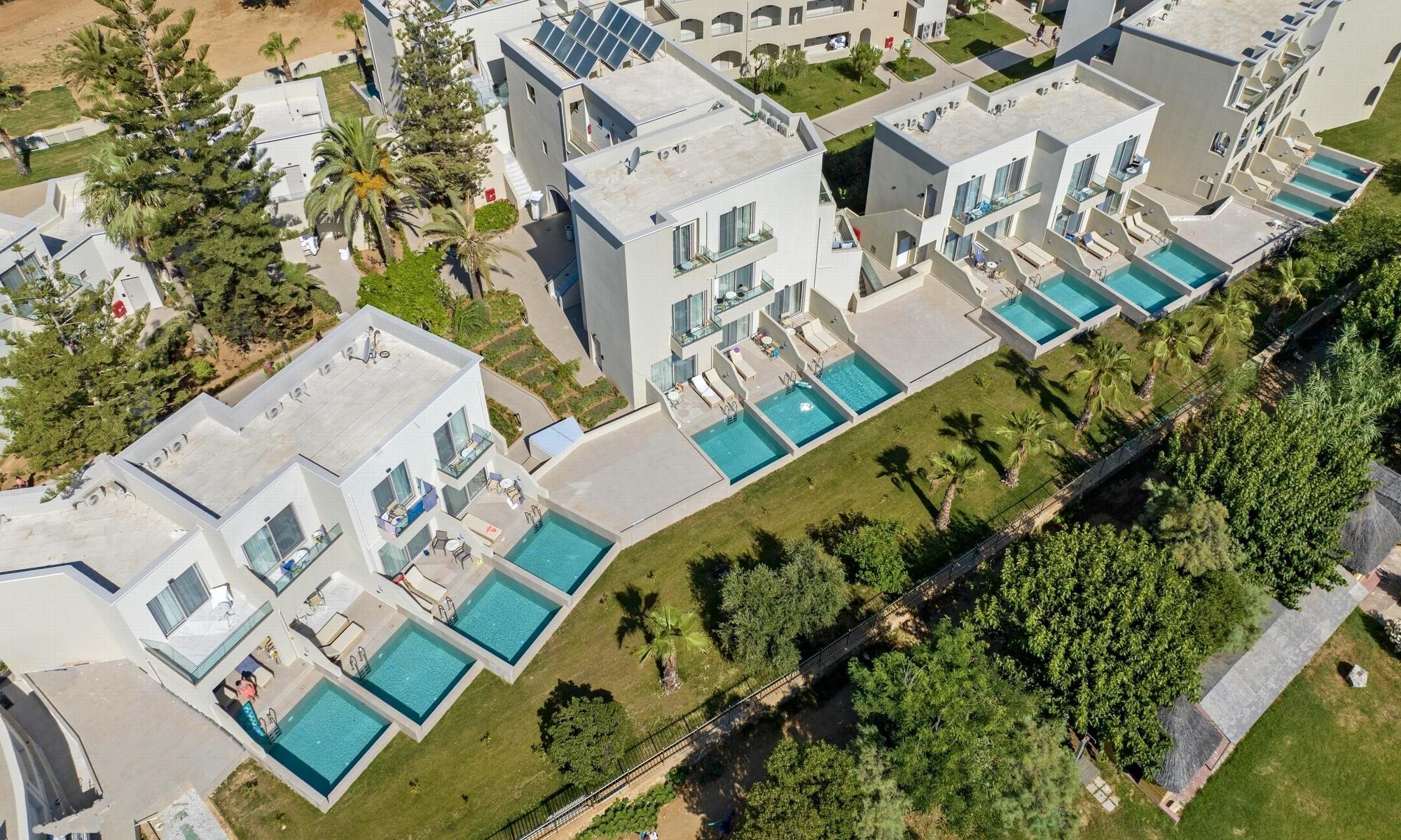 Vantaris Luxury Beach Resort 20