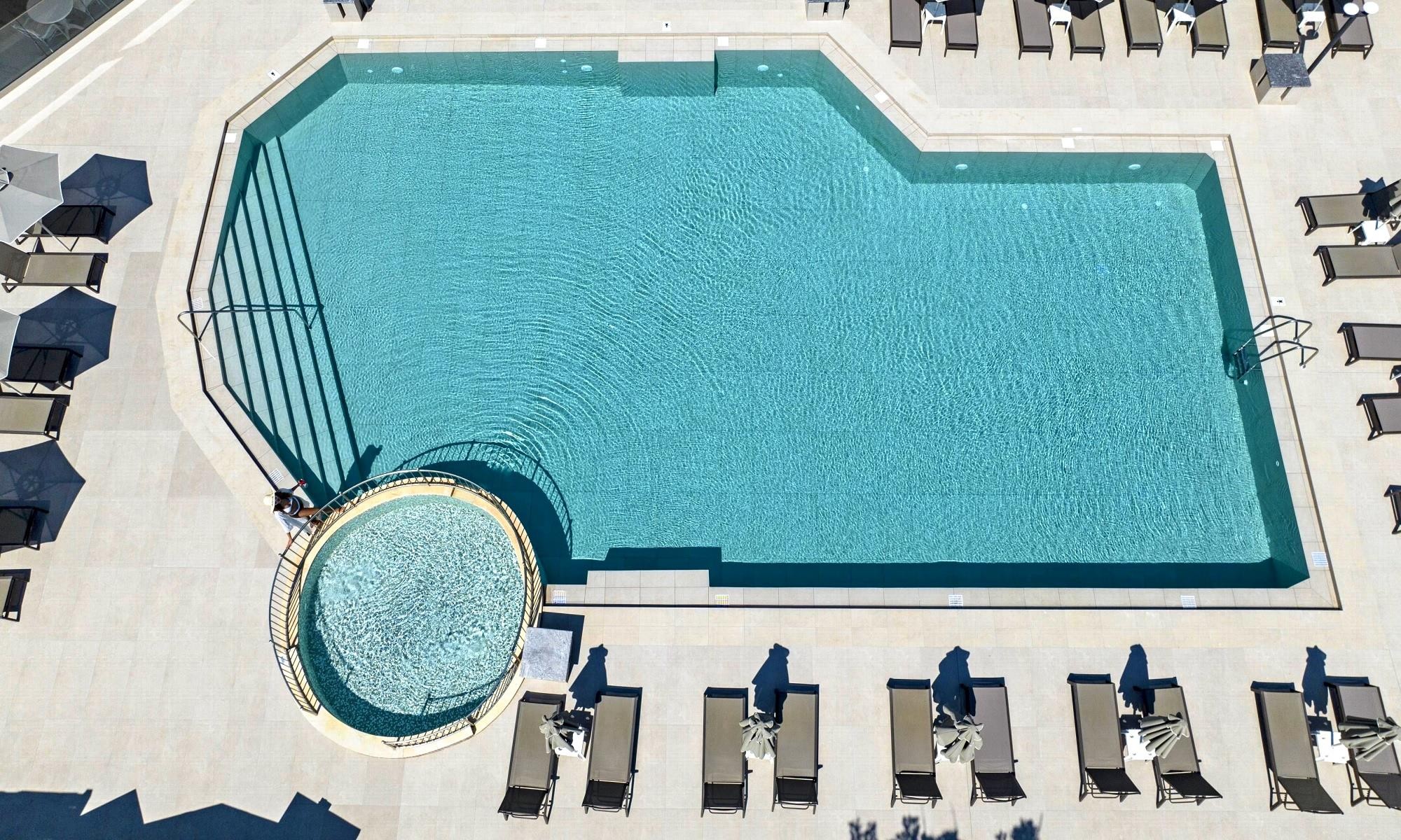 Vantaris Luxury Beach Resort