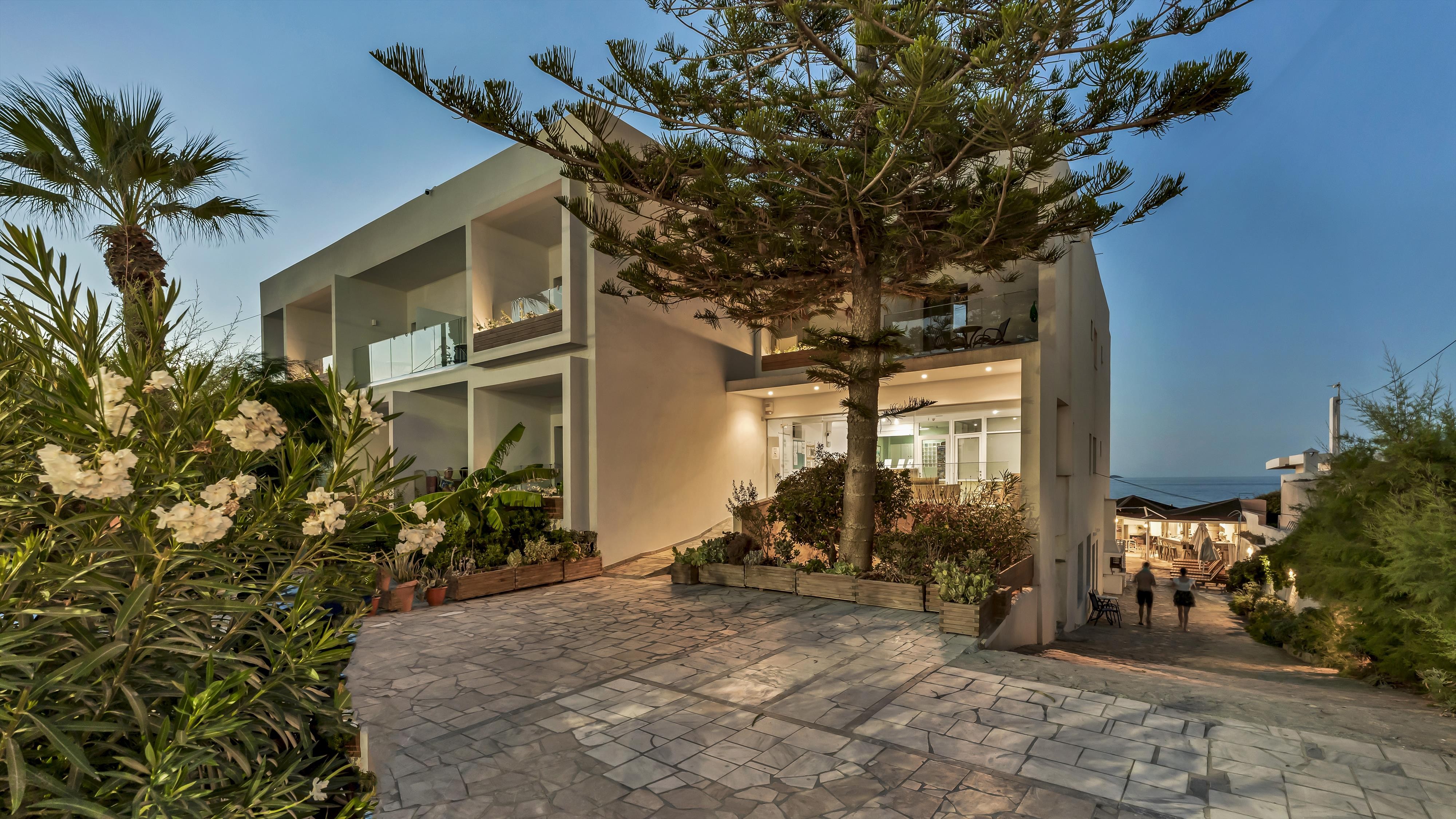 Sunset Beach Hotel 17