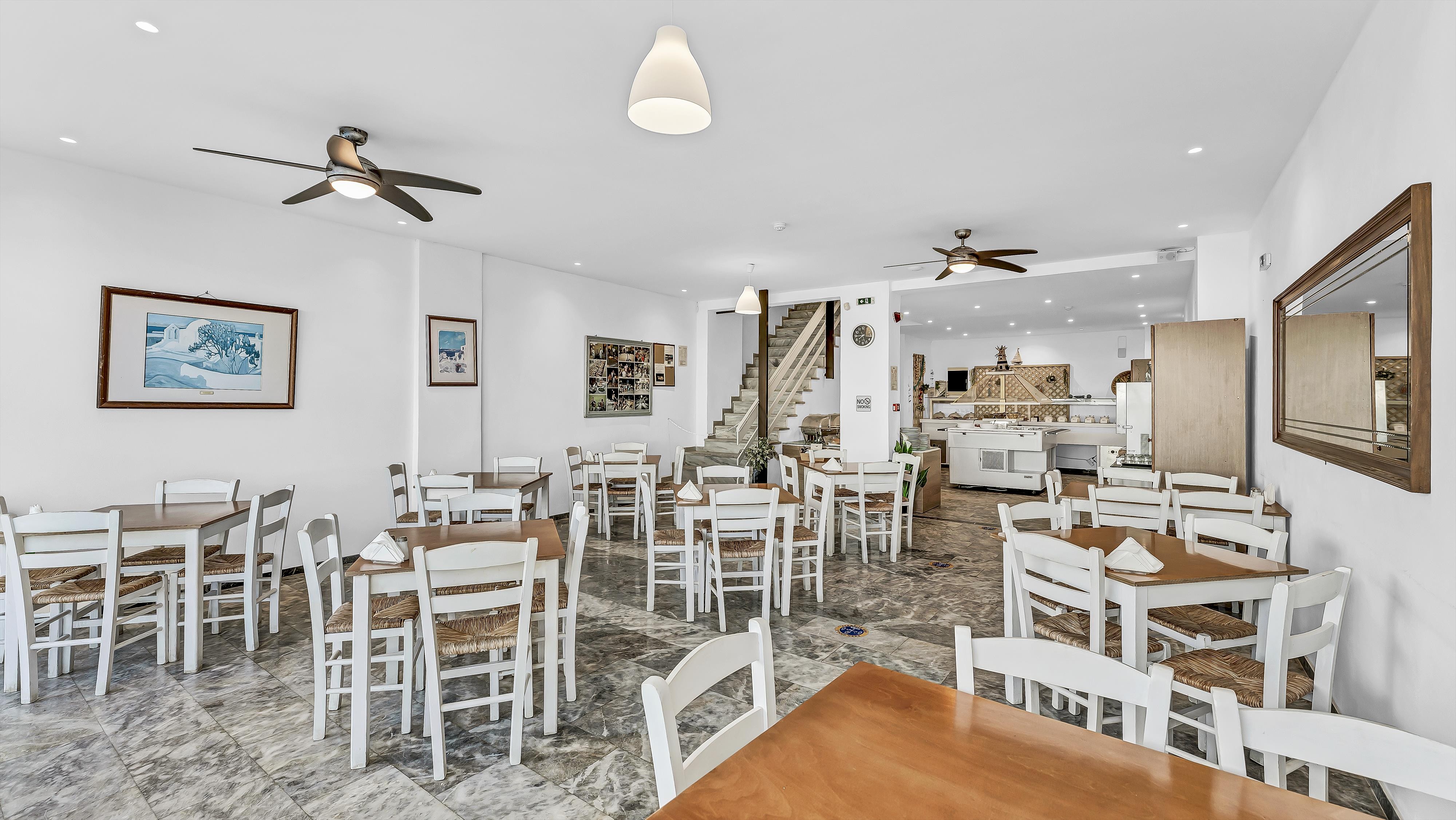 Sunset Beach Hotel 13