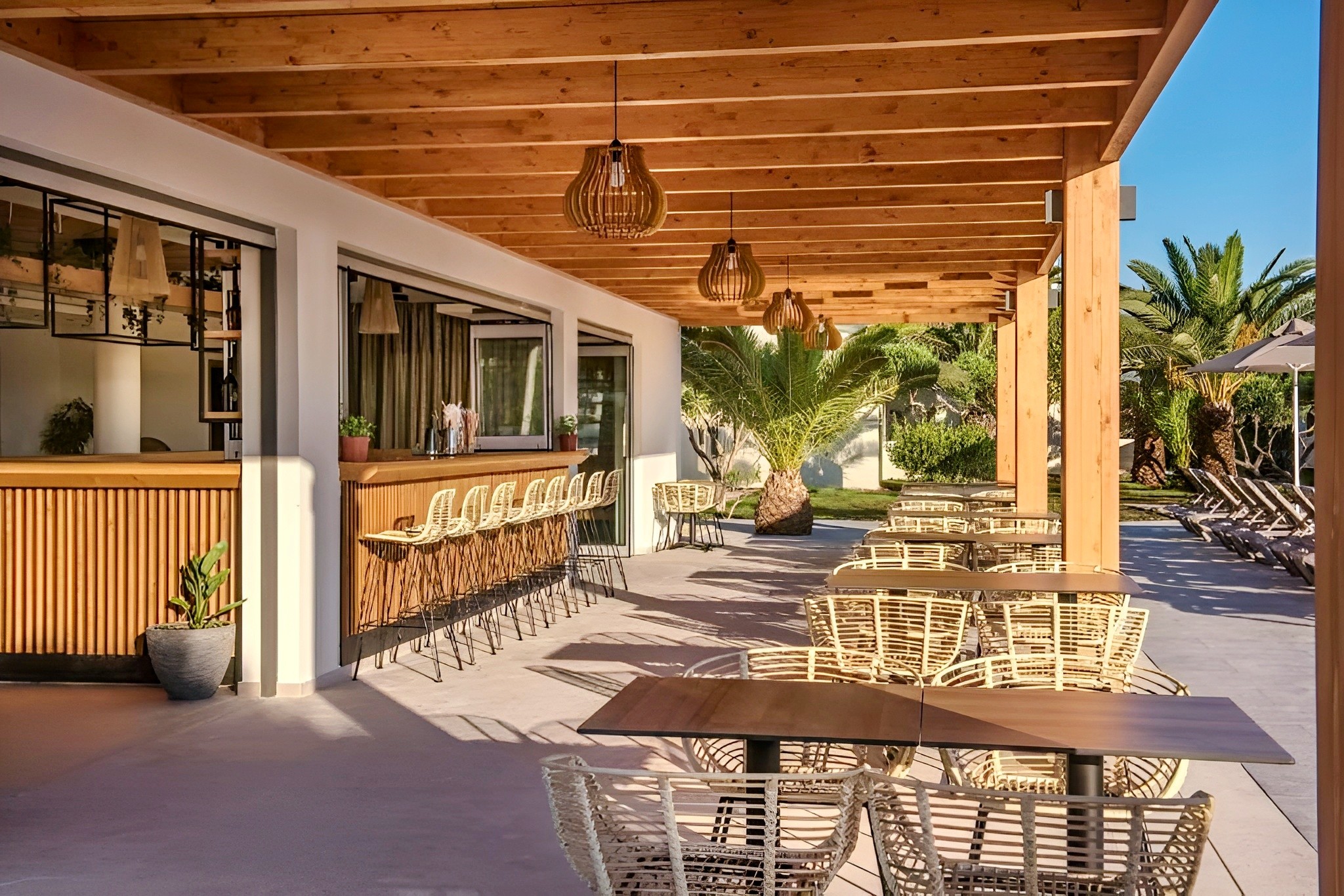 Malena Hotel & Suites 20