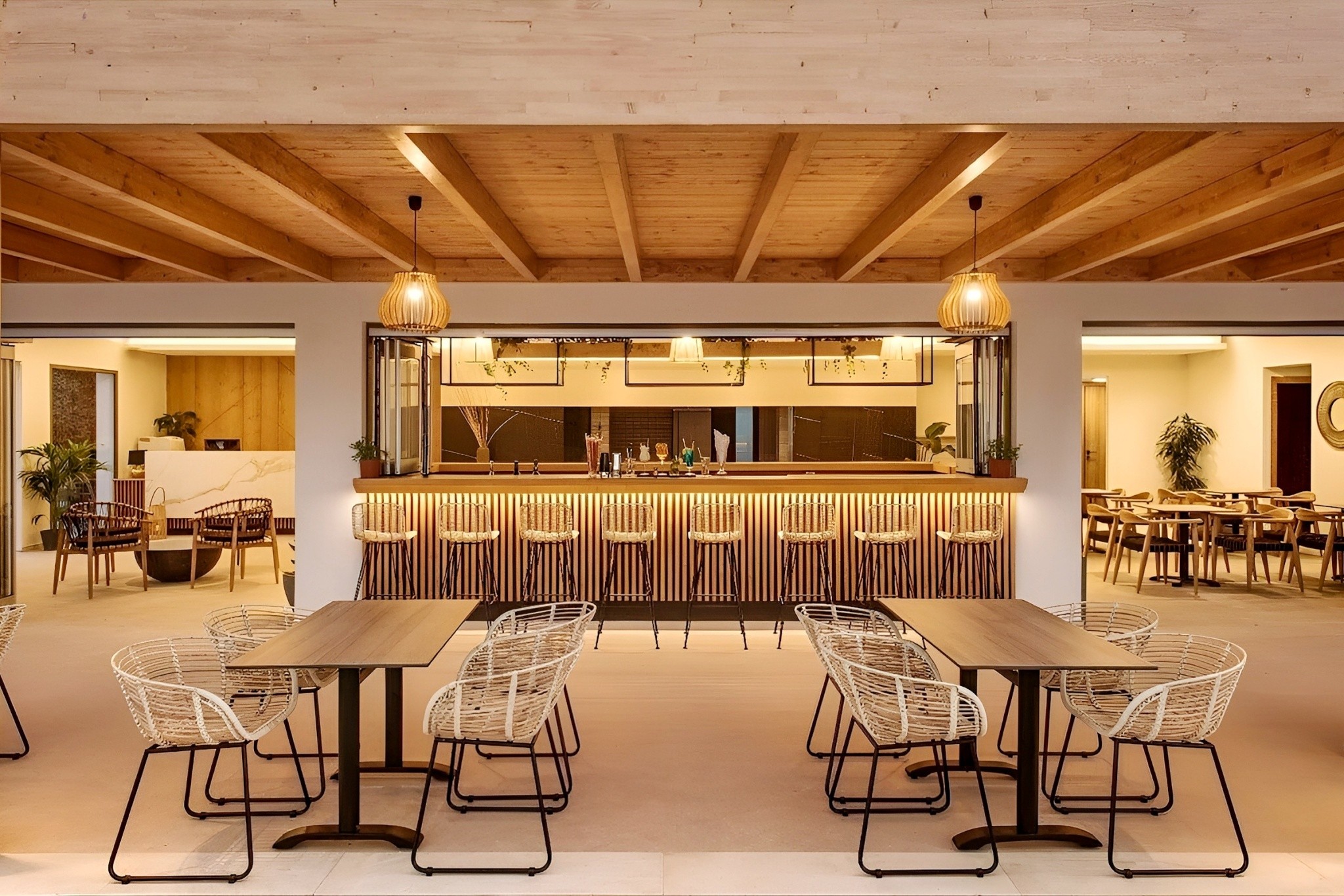 Malena Hotel & Suites 18