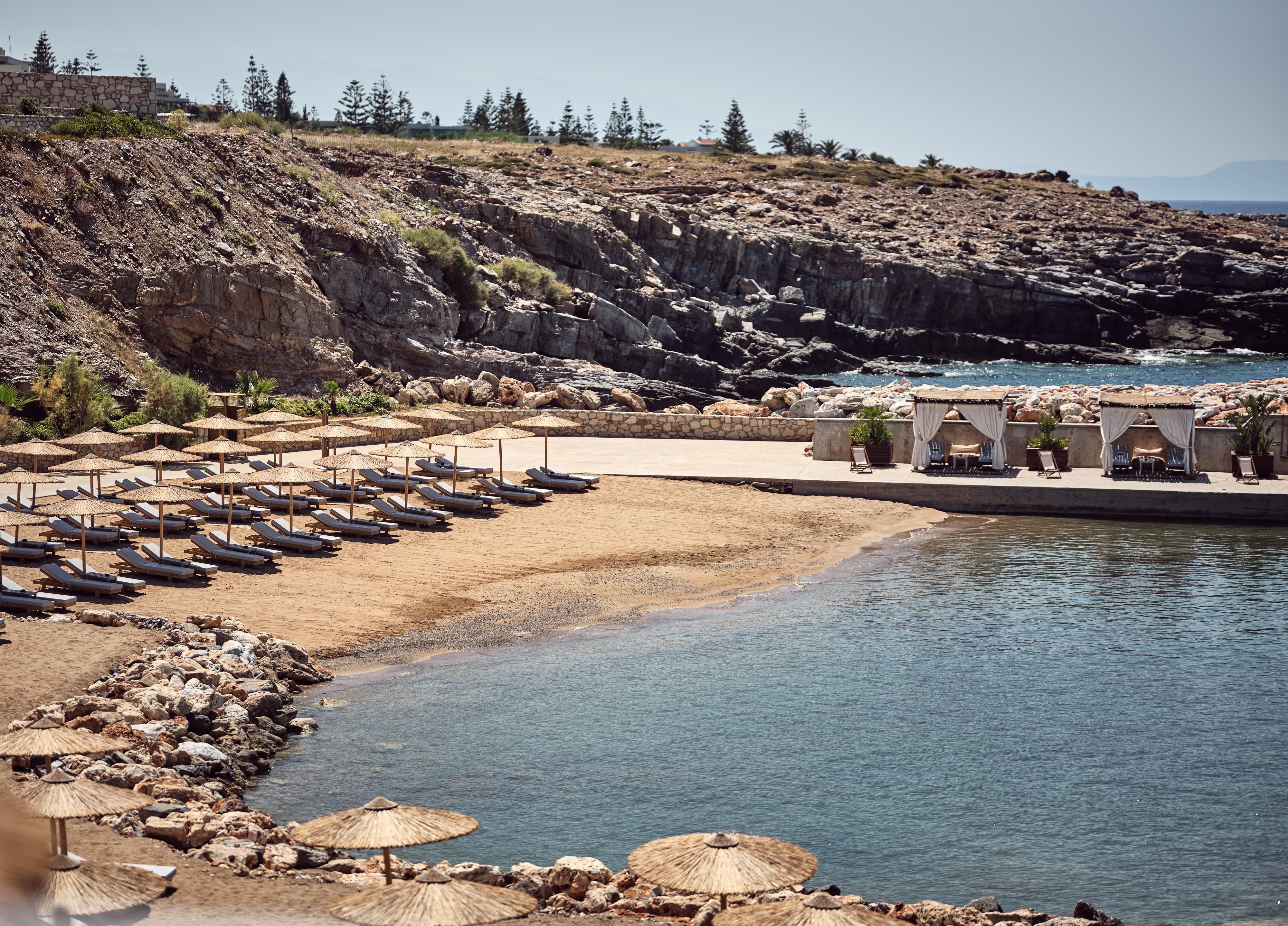 The Royal Blue Resort & SPA 7