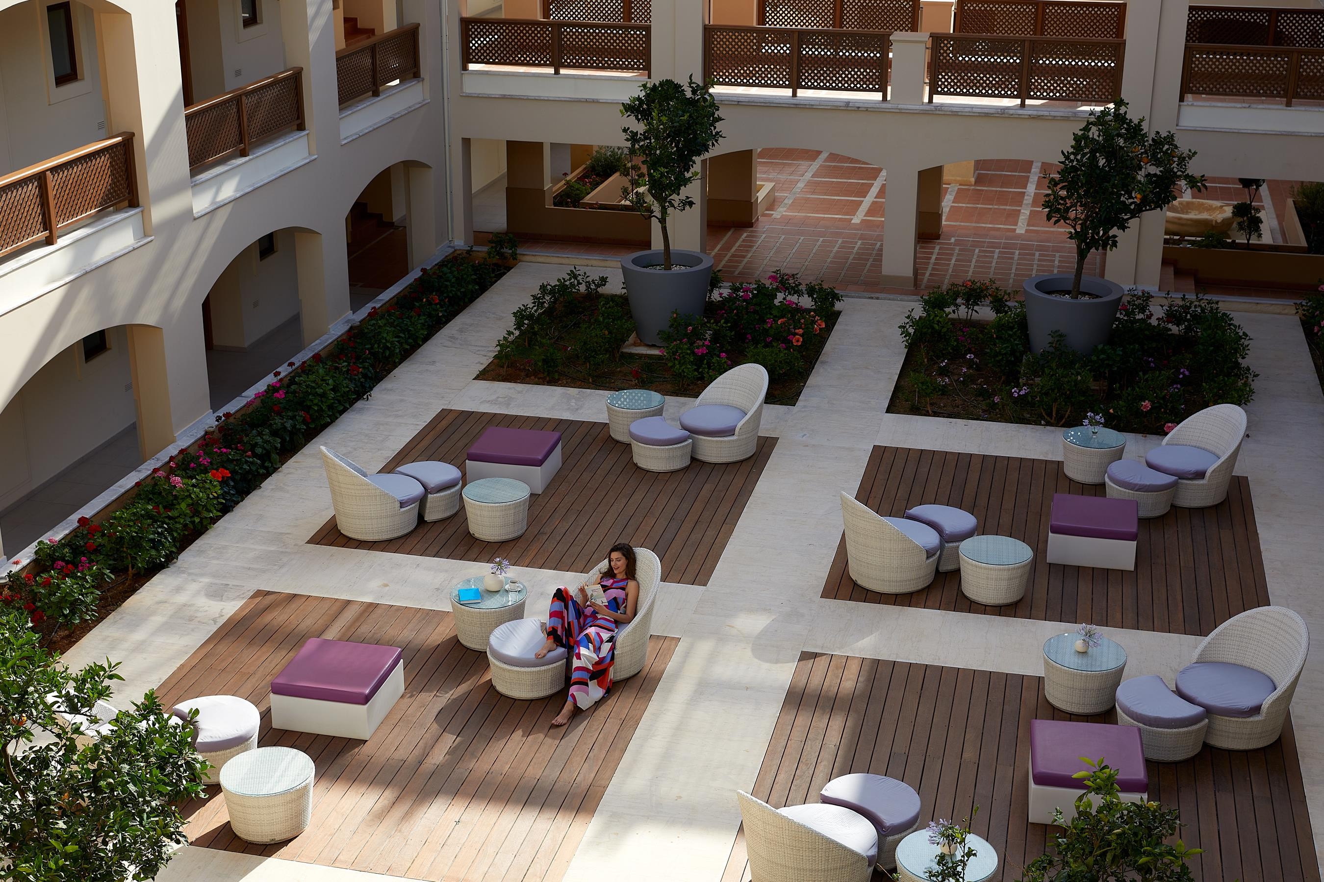 Minoa Palace Resort 14