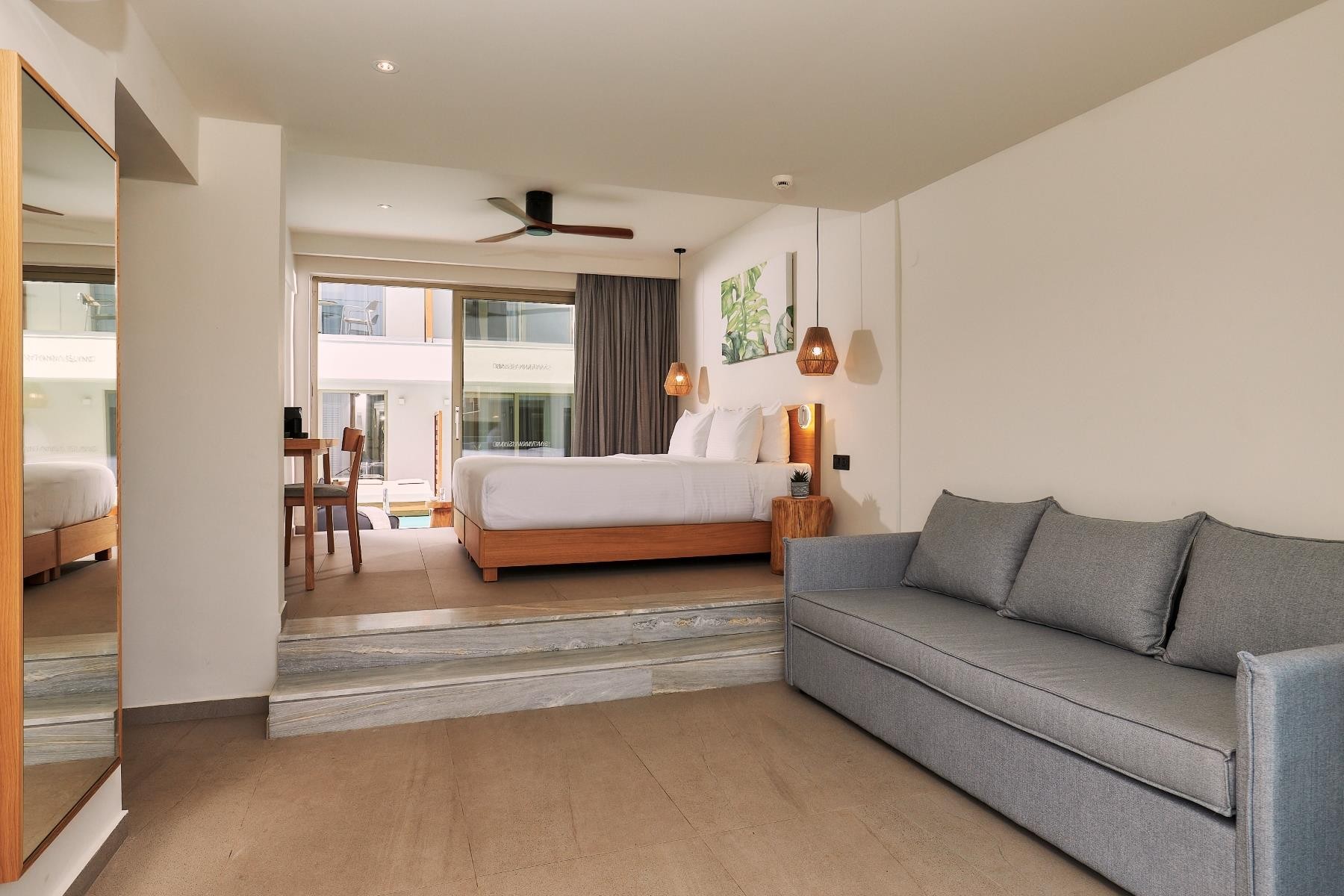 Enorme Santanna Island 9