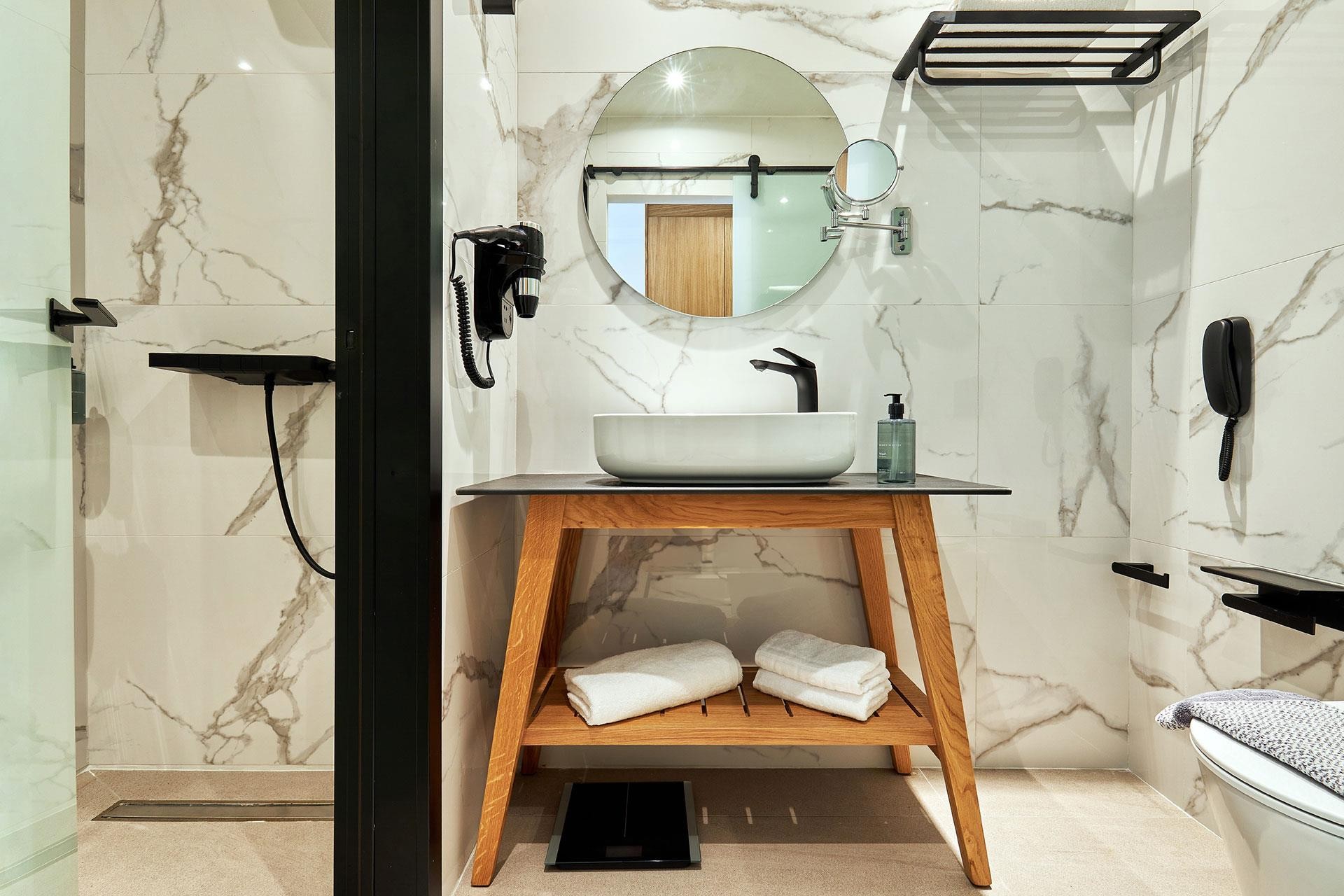 Enorme Santanna Island 21