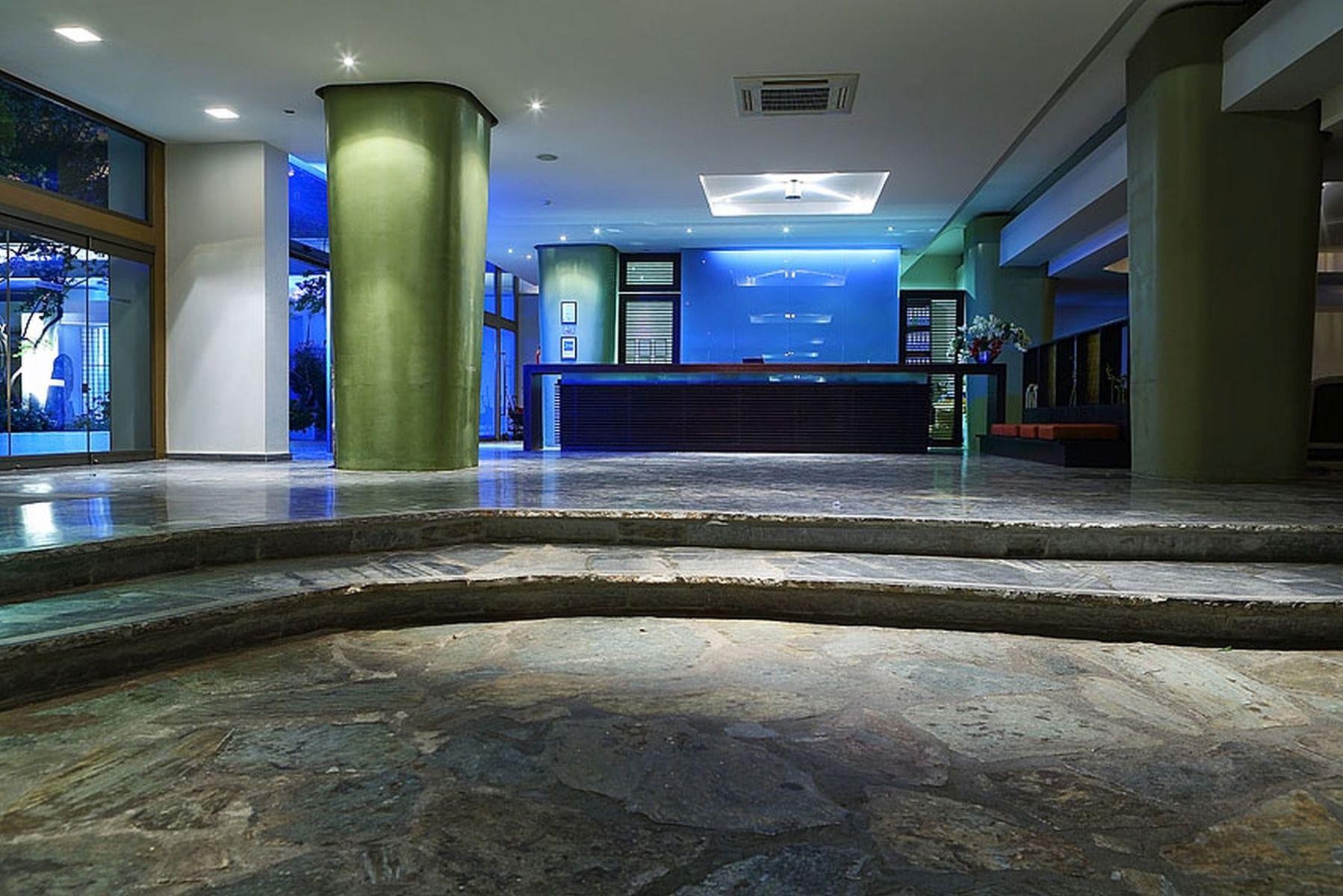 Sitia Beach City Resort & Spa 13