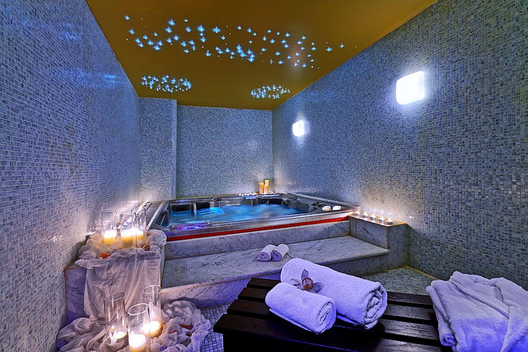 Sitia Beach City Resort & Spa 11