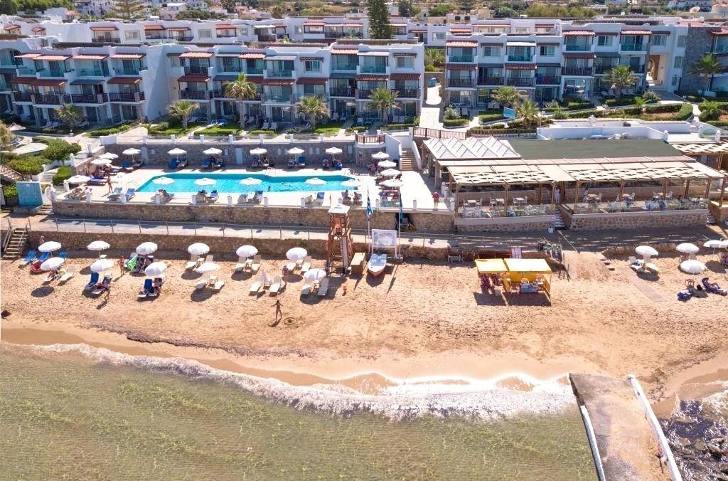 Alexander Beach Hotel & Village 28