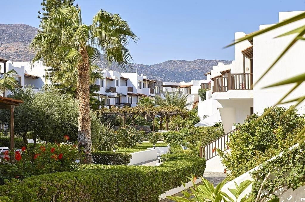 Alexander Beach Hotel & Village 27