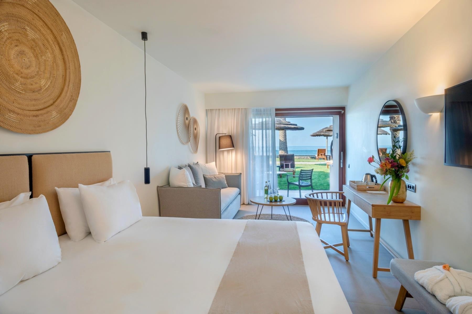 Blue Sea Beach Affiliated by Melia 8