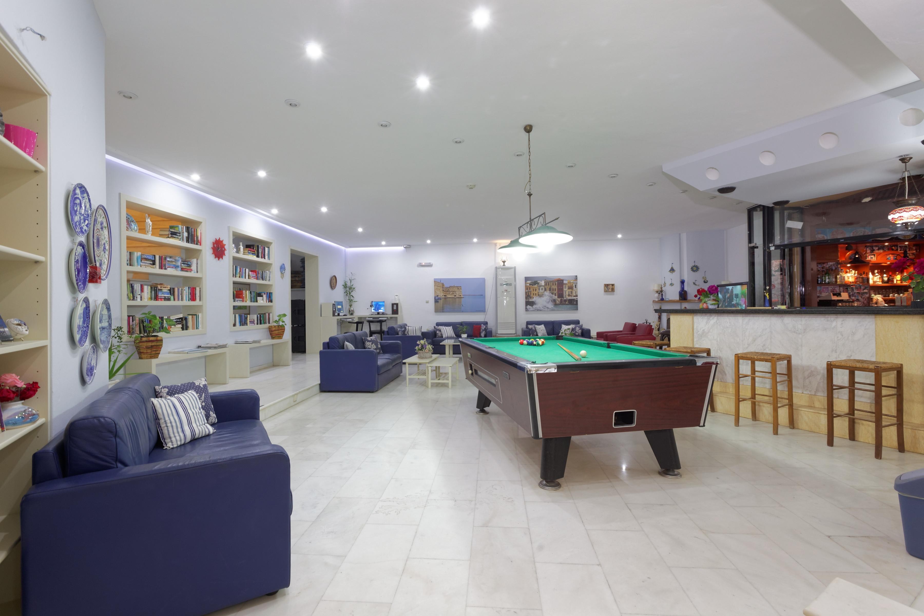 Latania Studios & Apartments 8