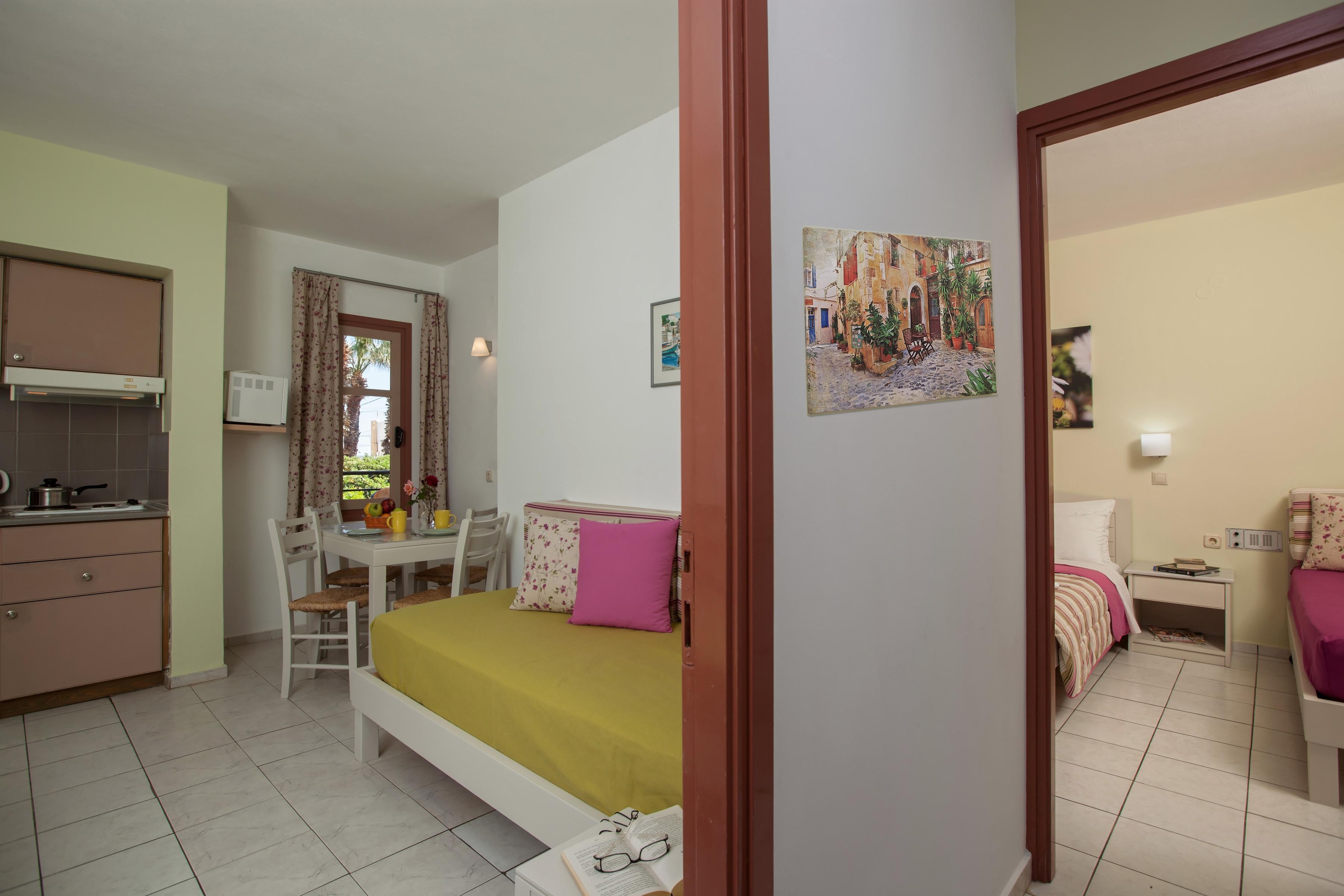 Latania Studios & Apartments 6