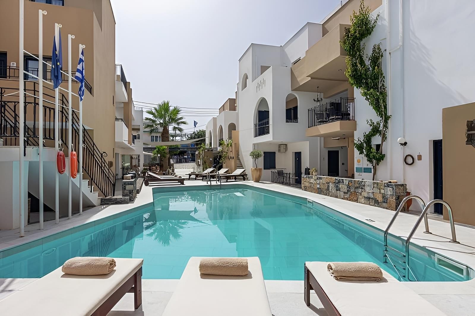 Nami Hotel (ex. Residence Villas)