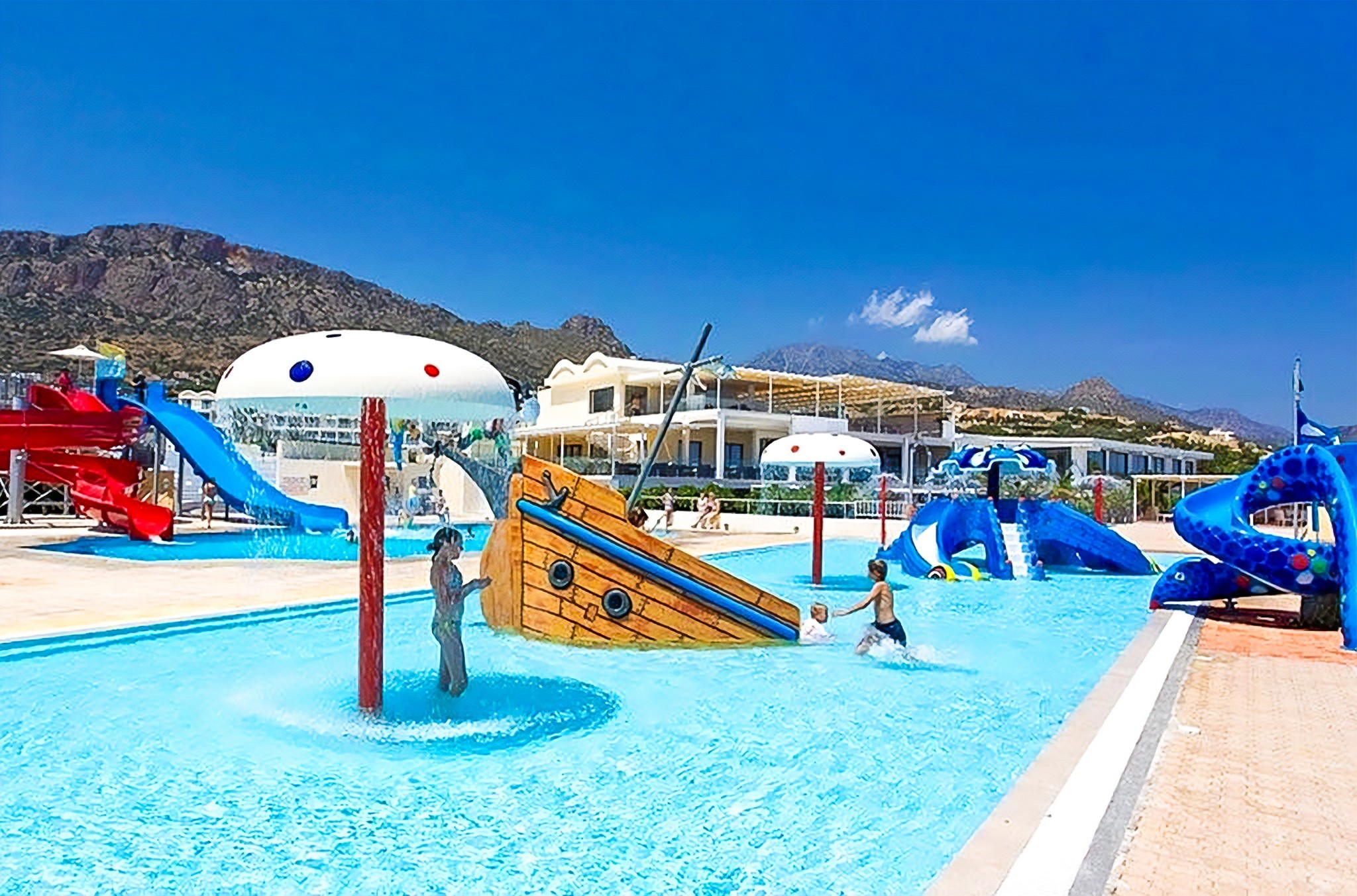 Mare Village Sunshine 7