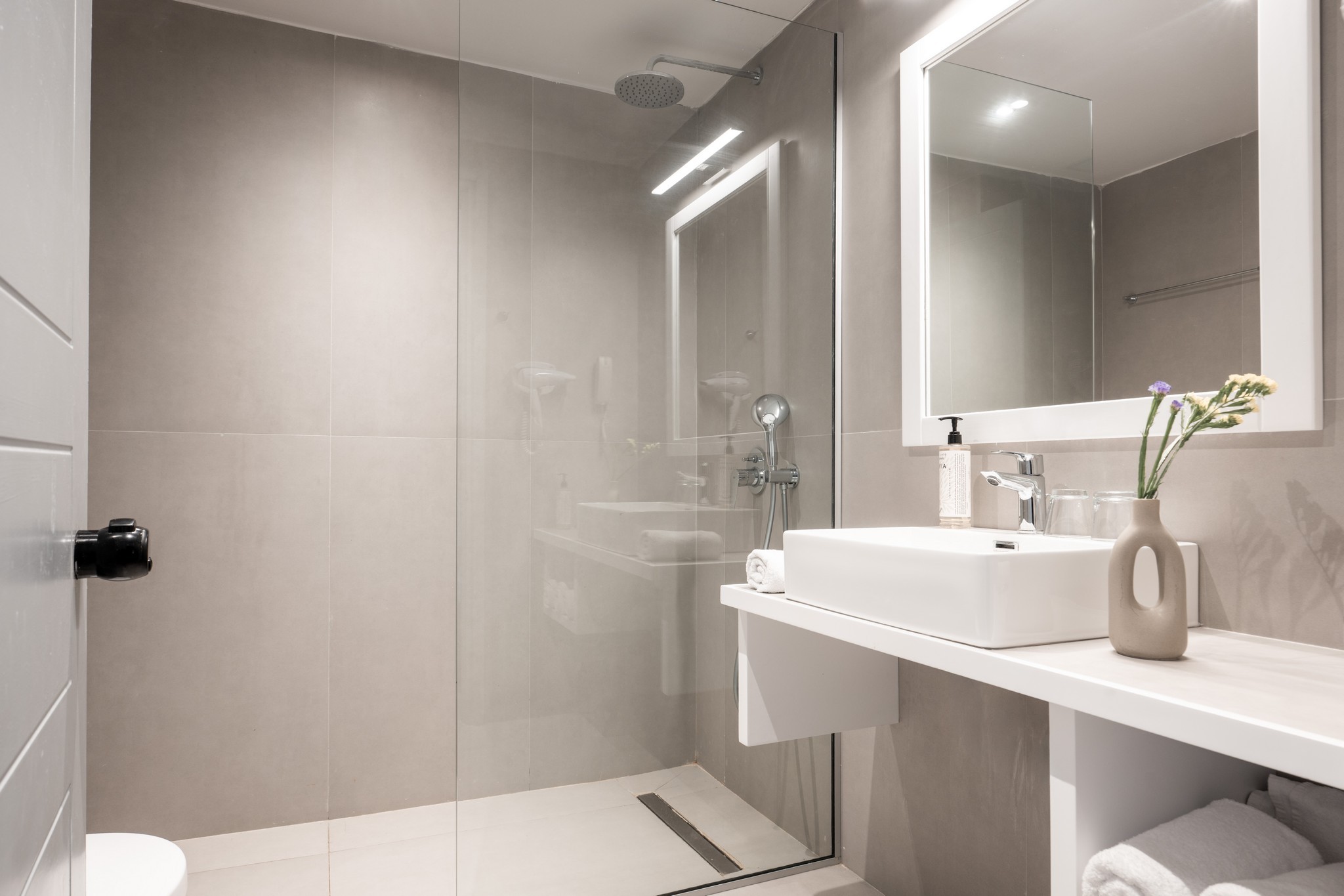 Mare Village Sunshine 16