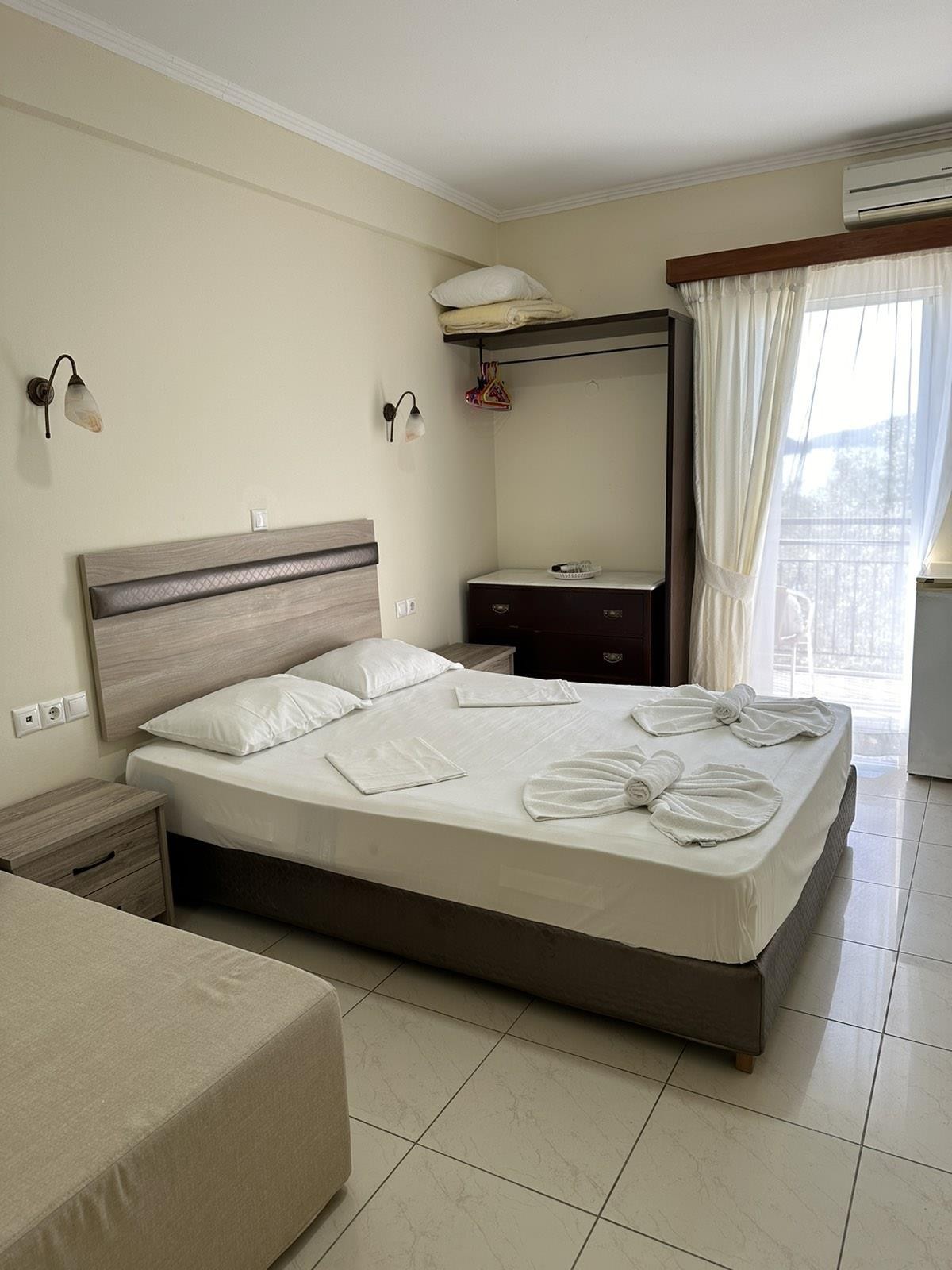 PERIGIALI BEACH PENSION 20